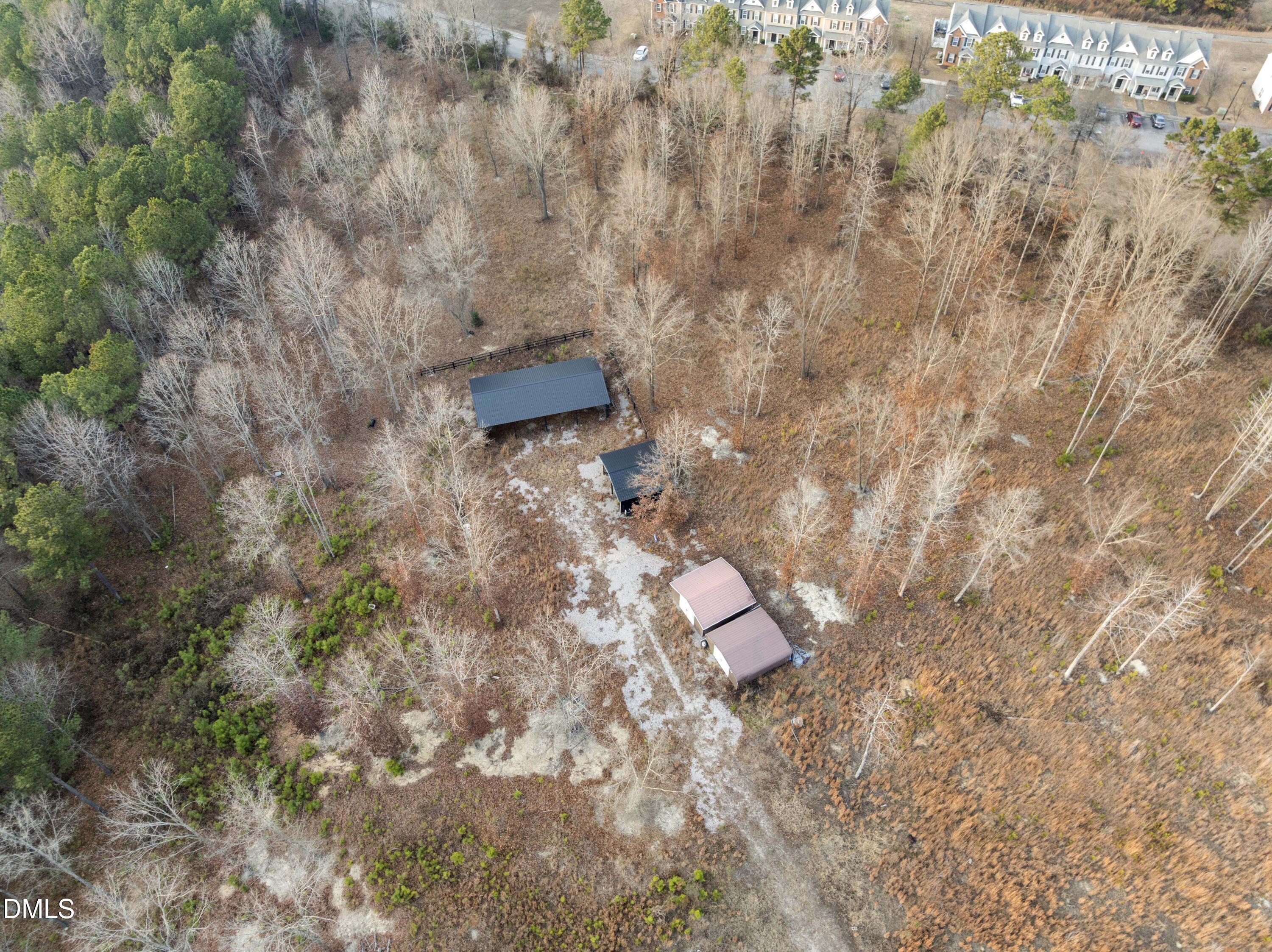 main property photo 50