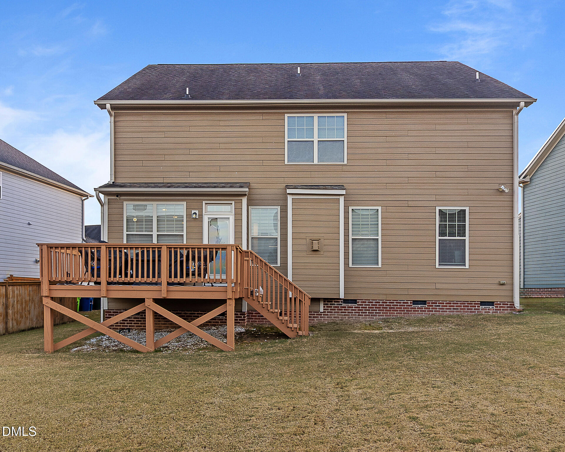 main property photo 31