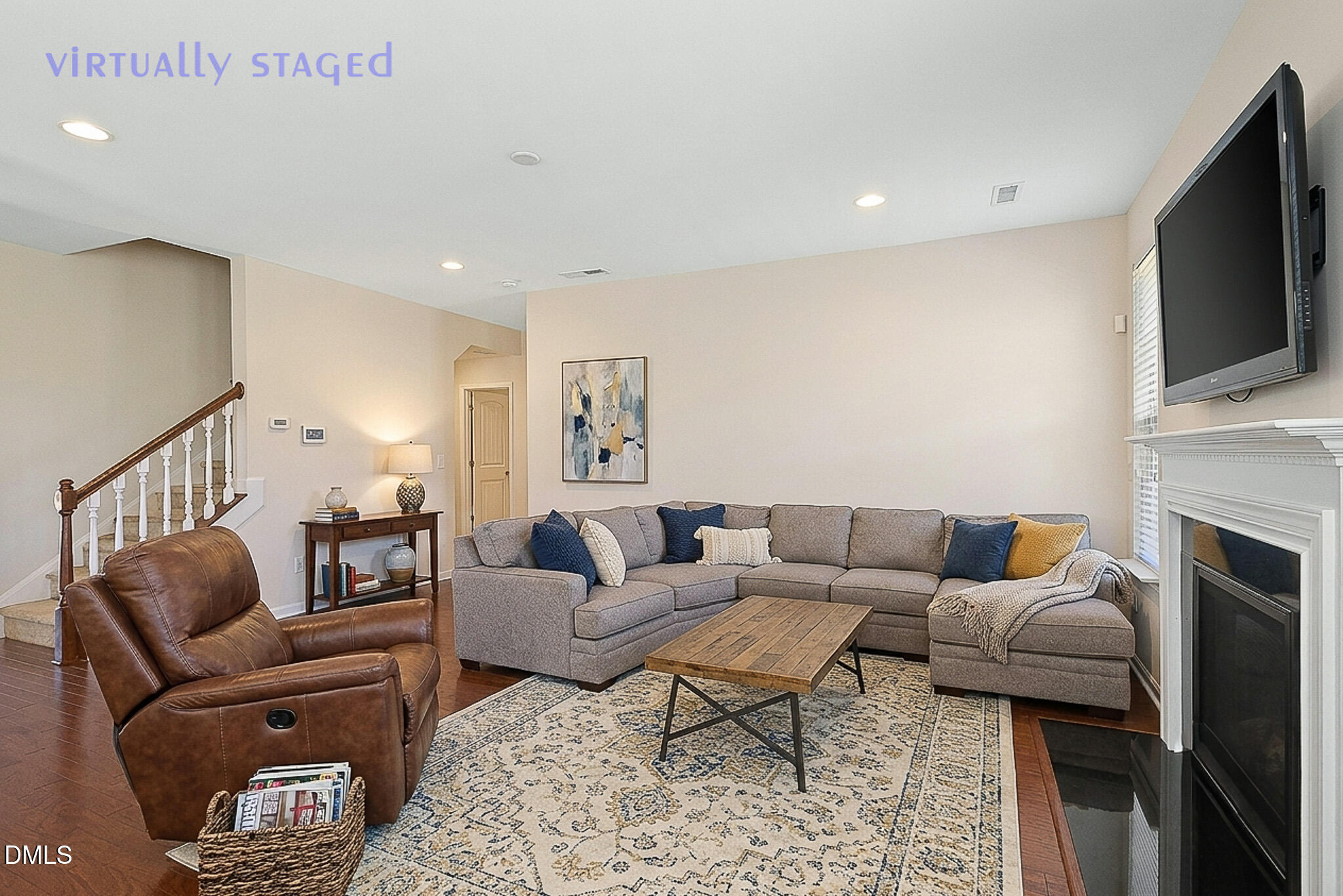 main property photo 5