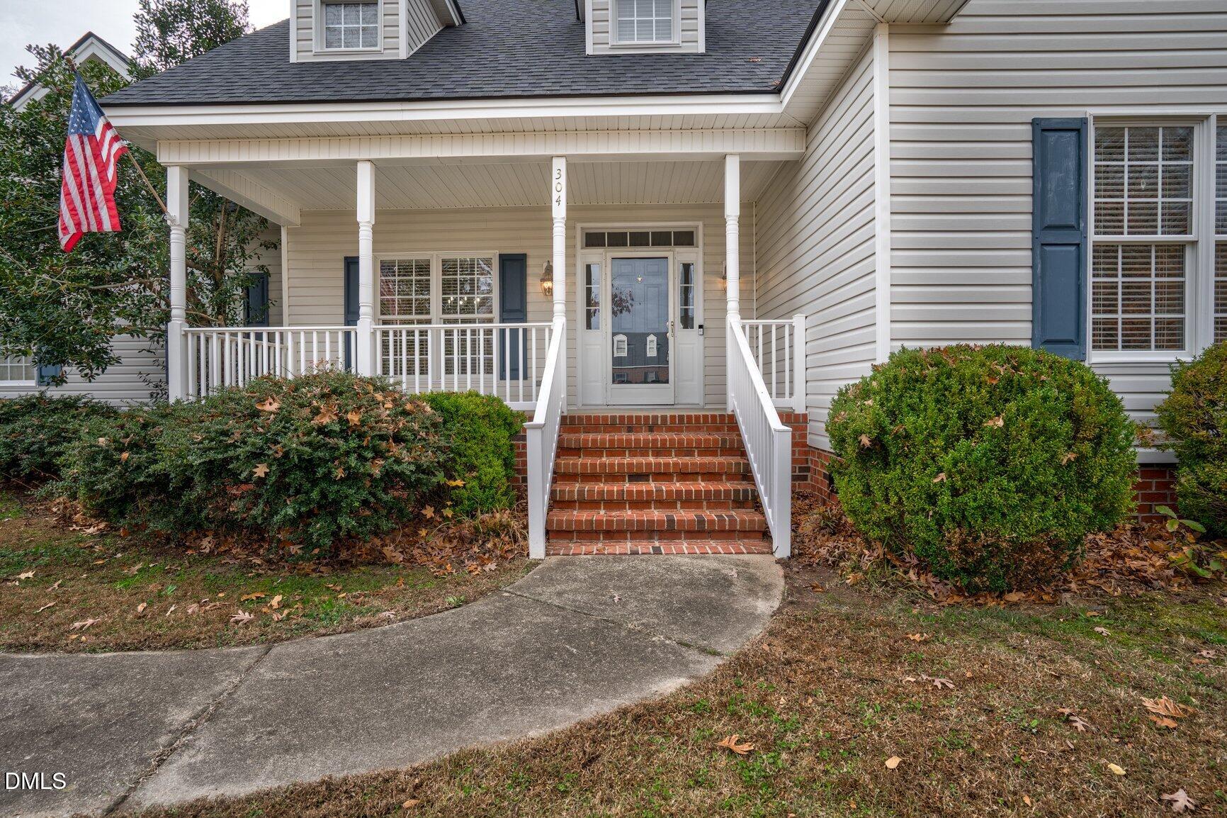 main property photo 3