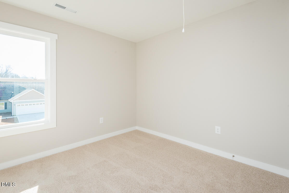 property viewer photo 17