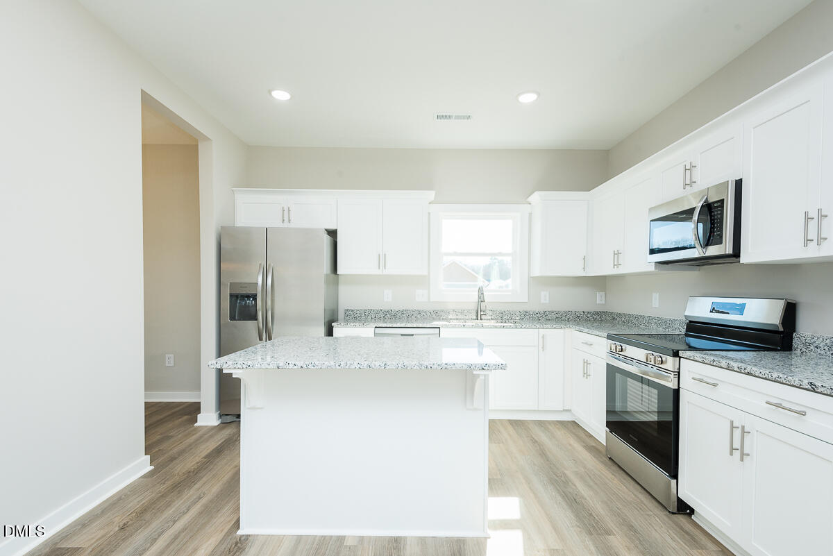 property viewer photo 2