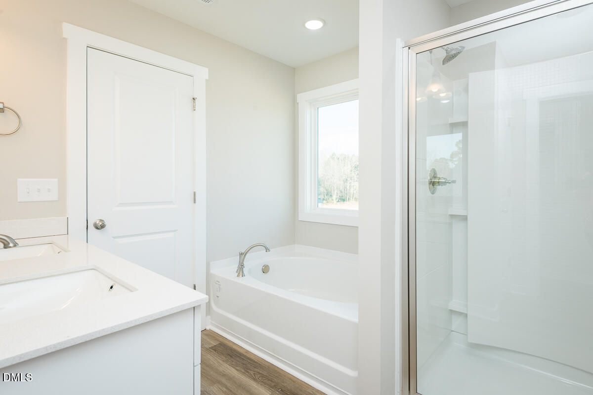property viewer photo 22
