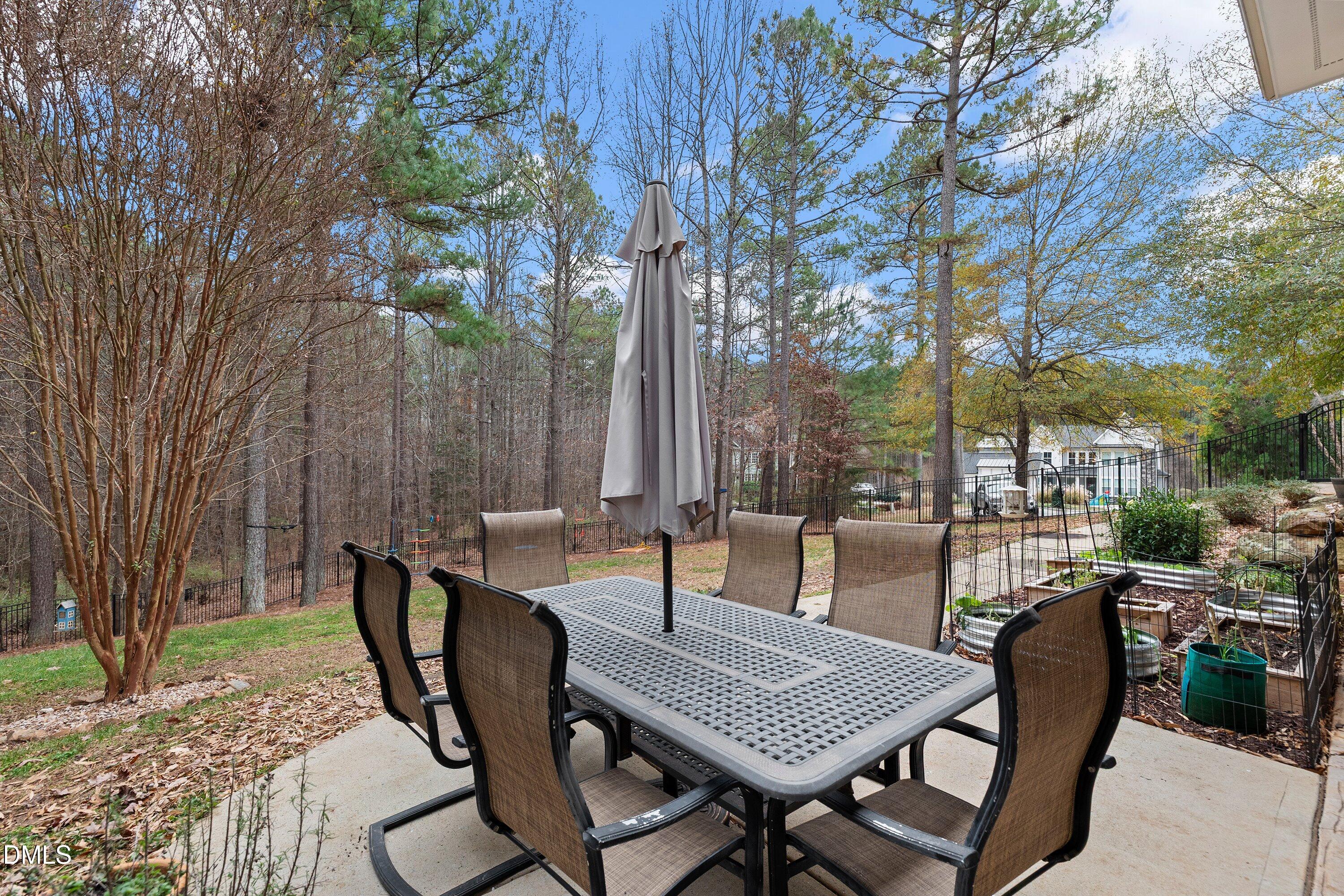 main property photo 82