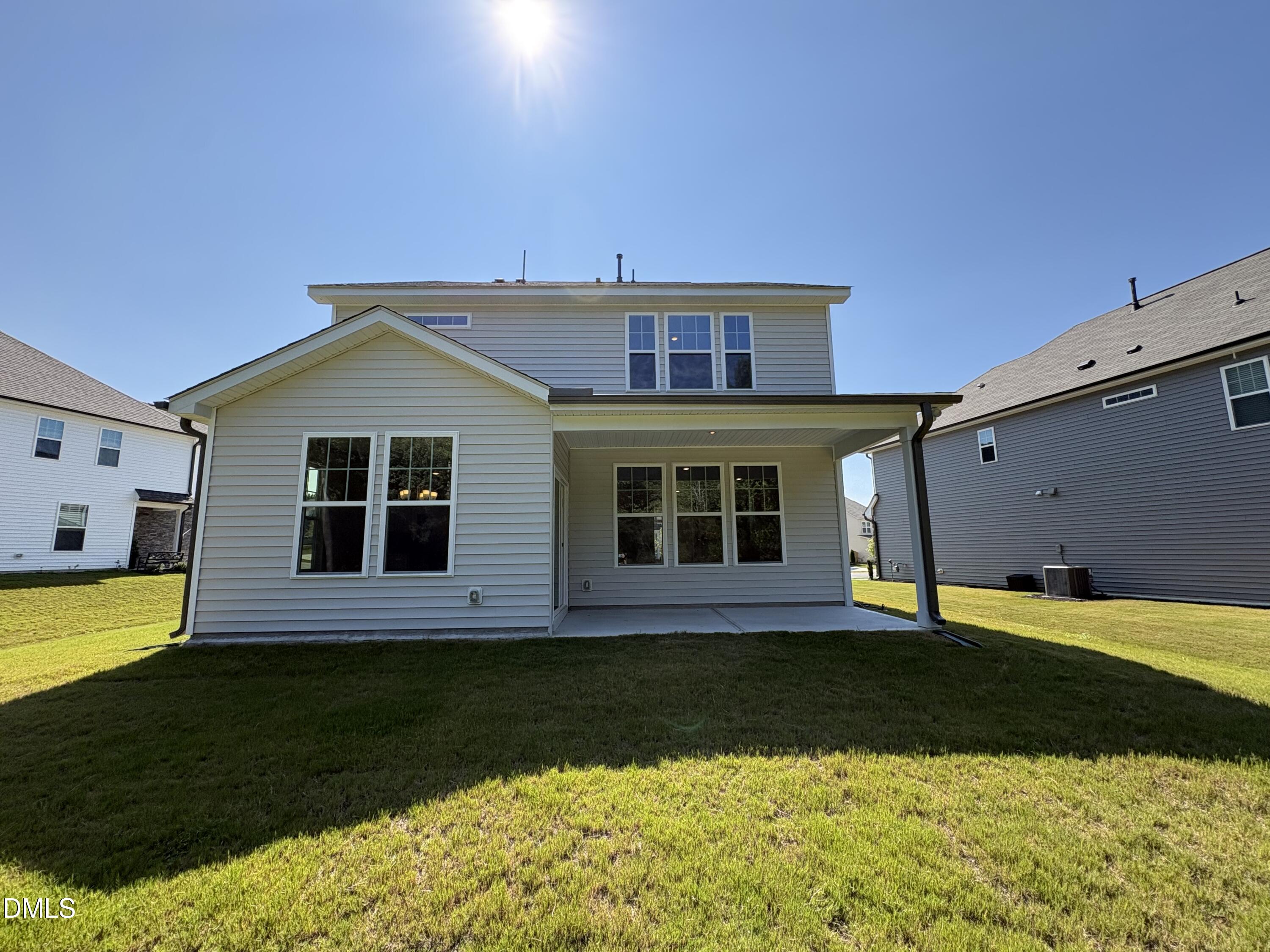 main property photo 12