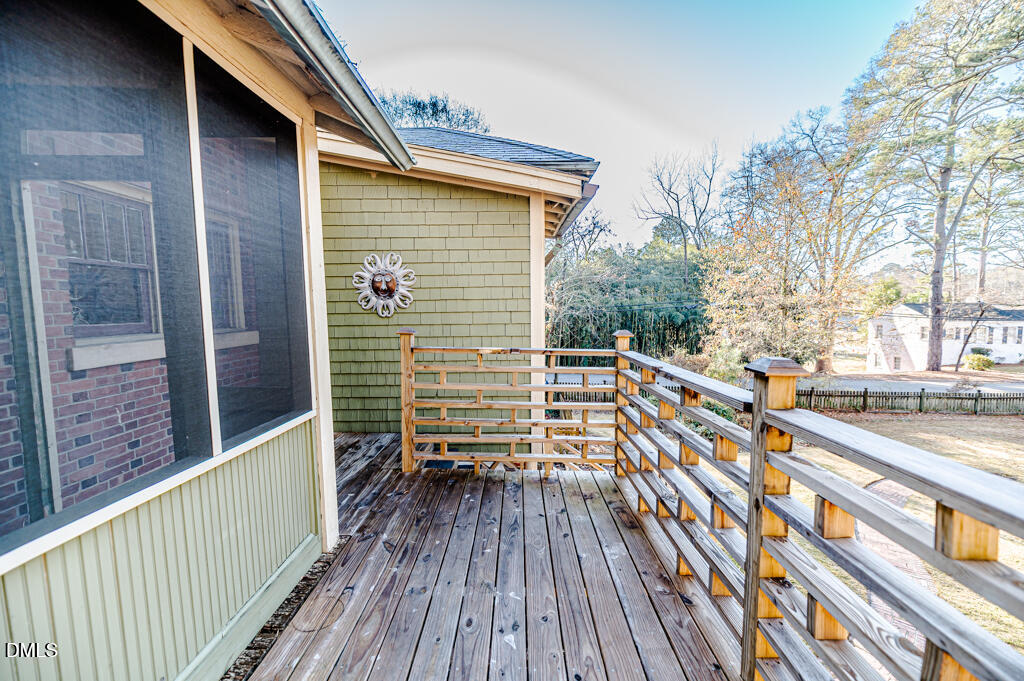 main property photo 89