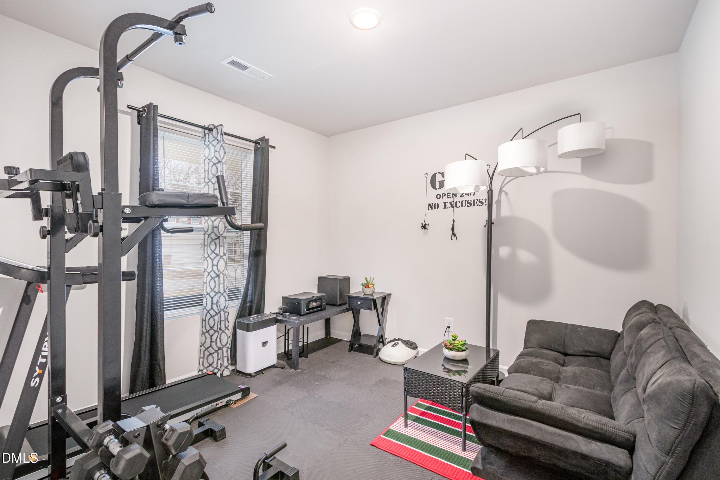property viewer photo 24