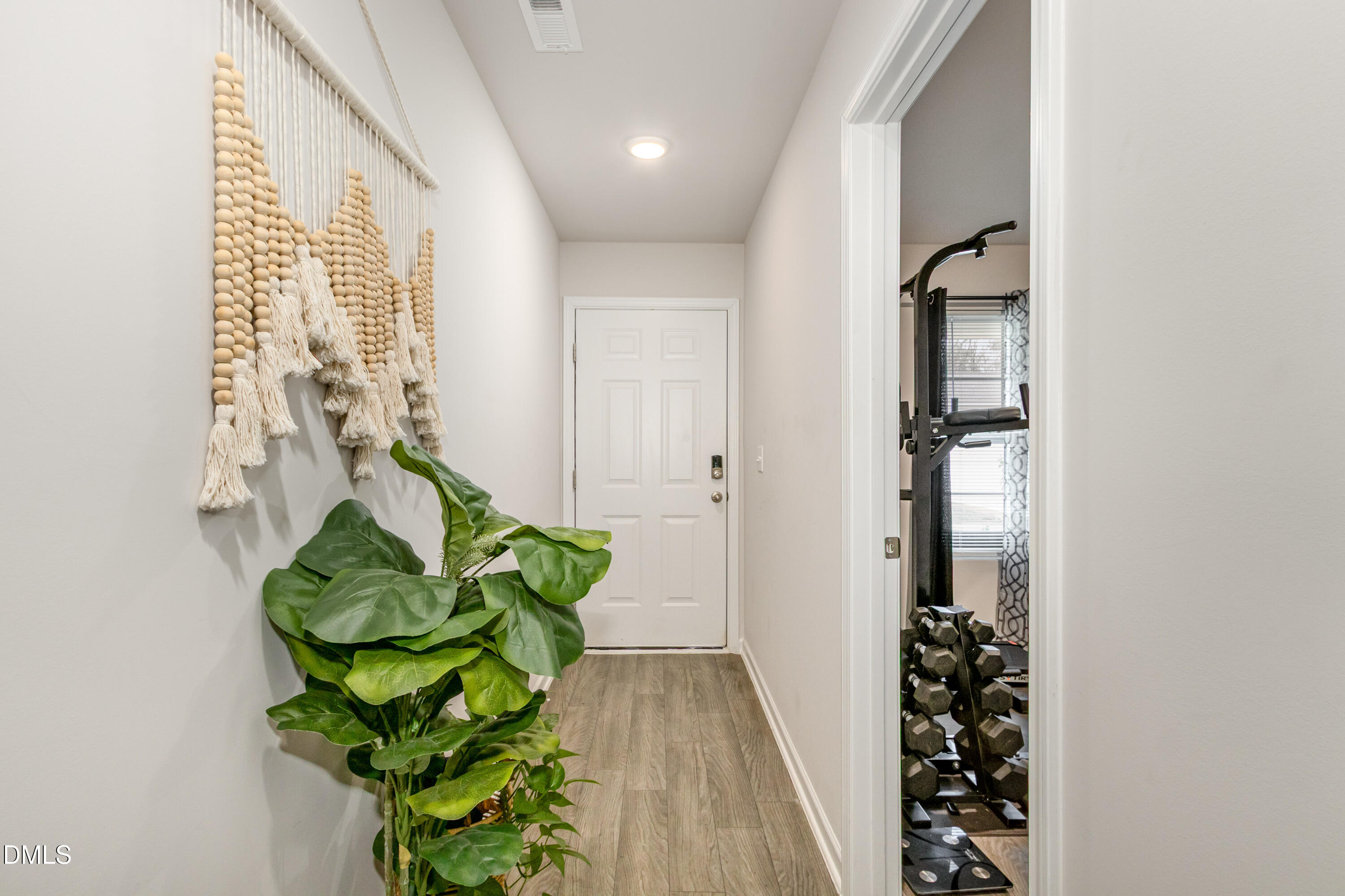 property viewer photo 4