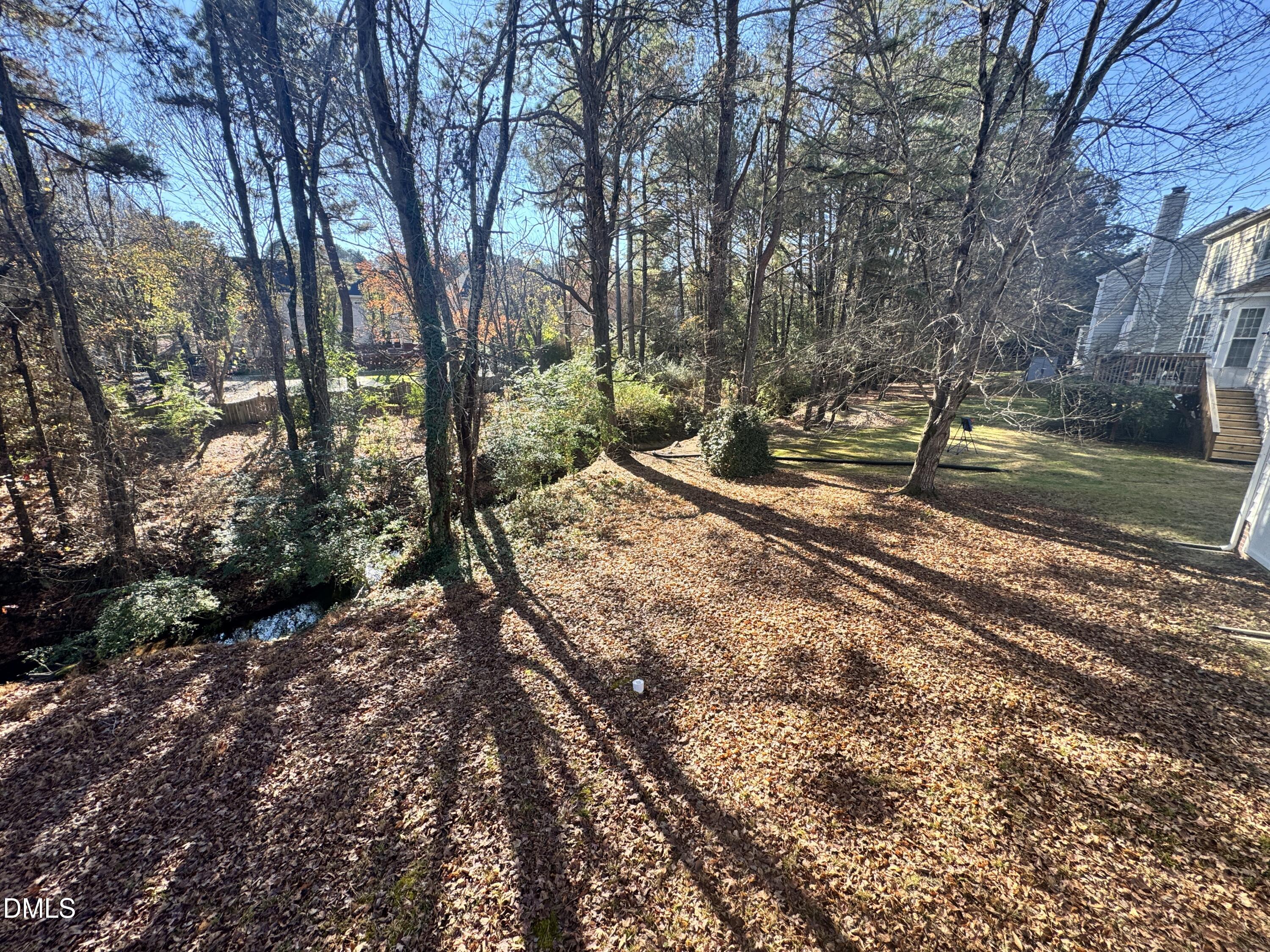 main property photo 17