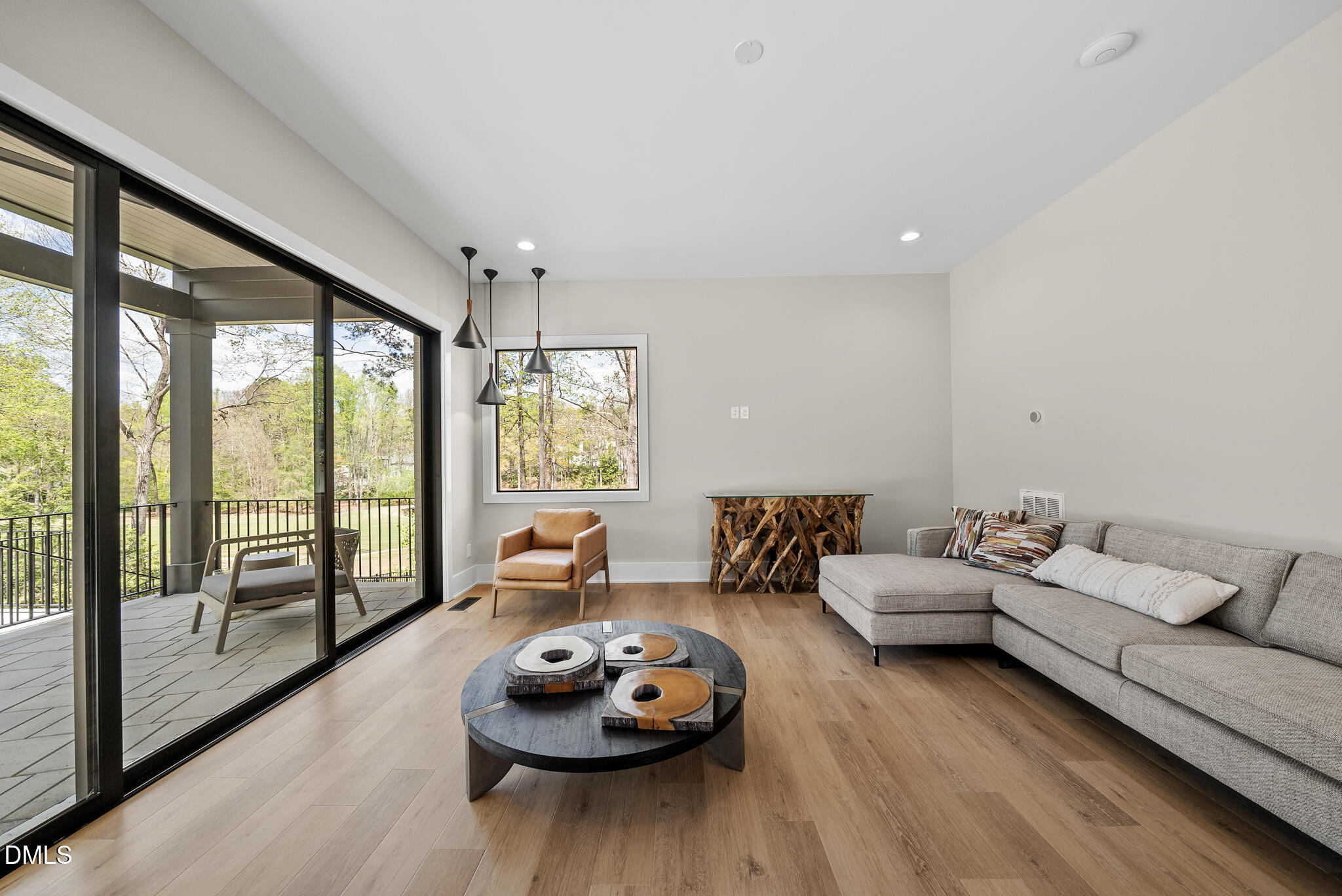 main property photo 60