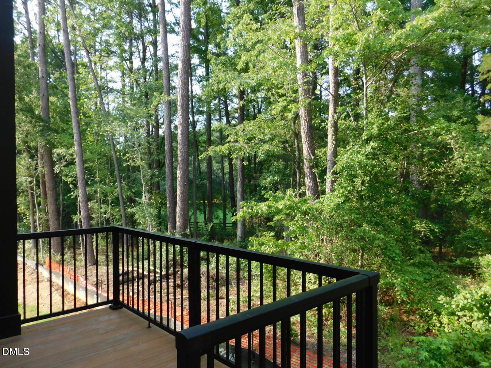 main property photo 18