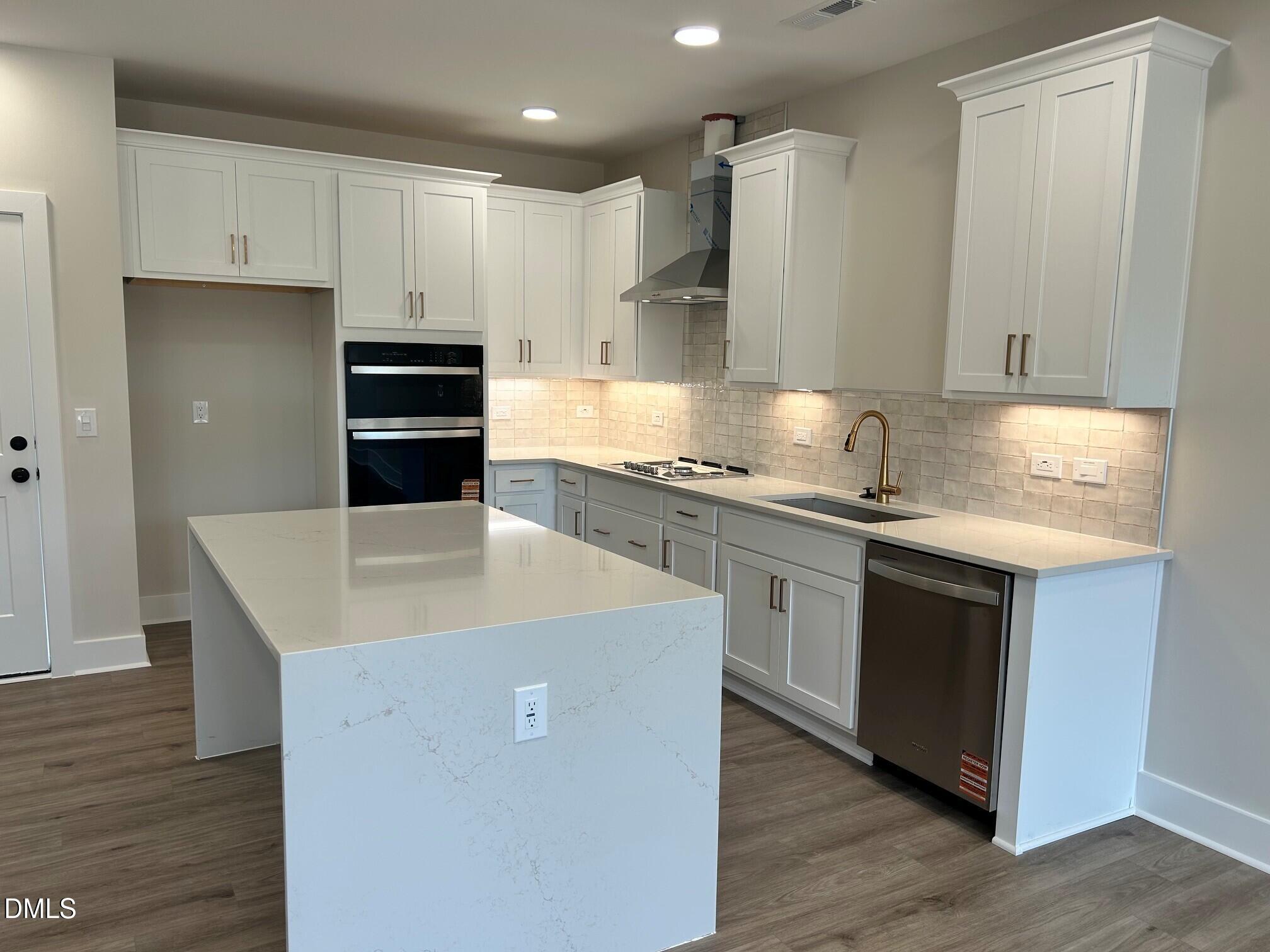 property viewer photo 1