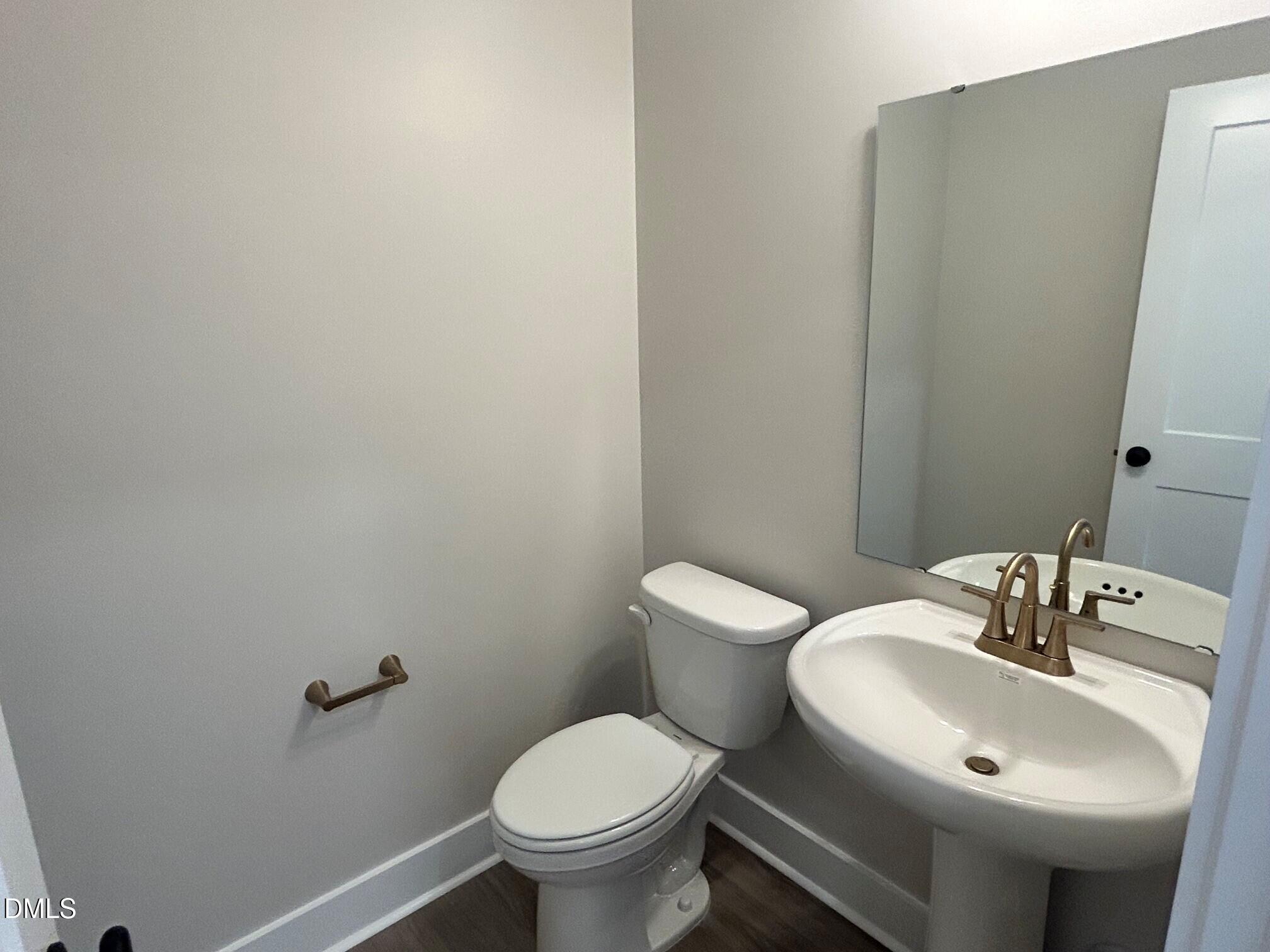 property viewer photo 17
