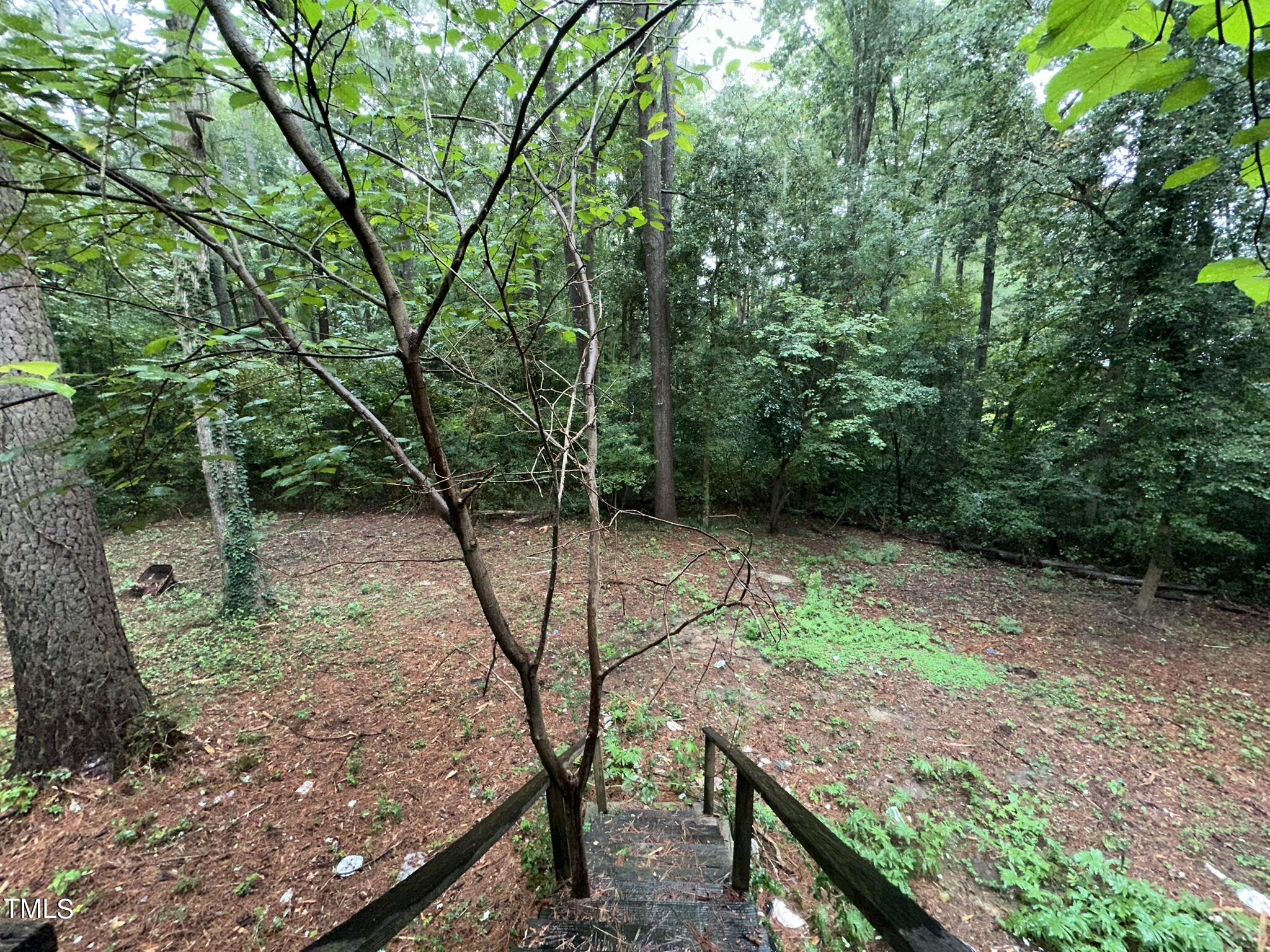 main property photo 36