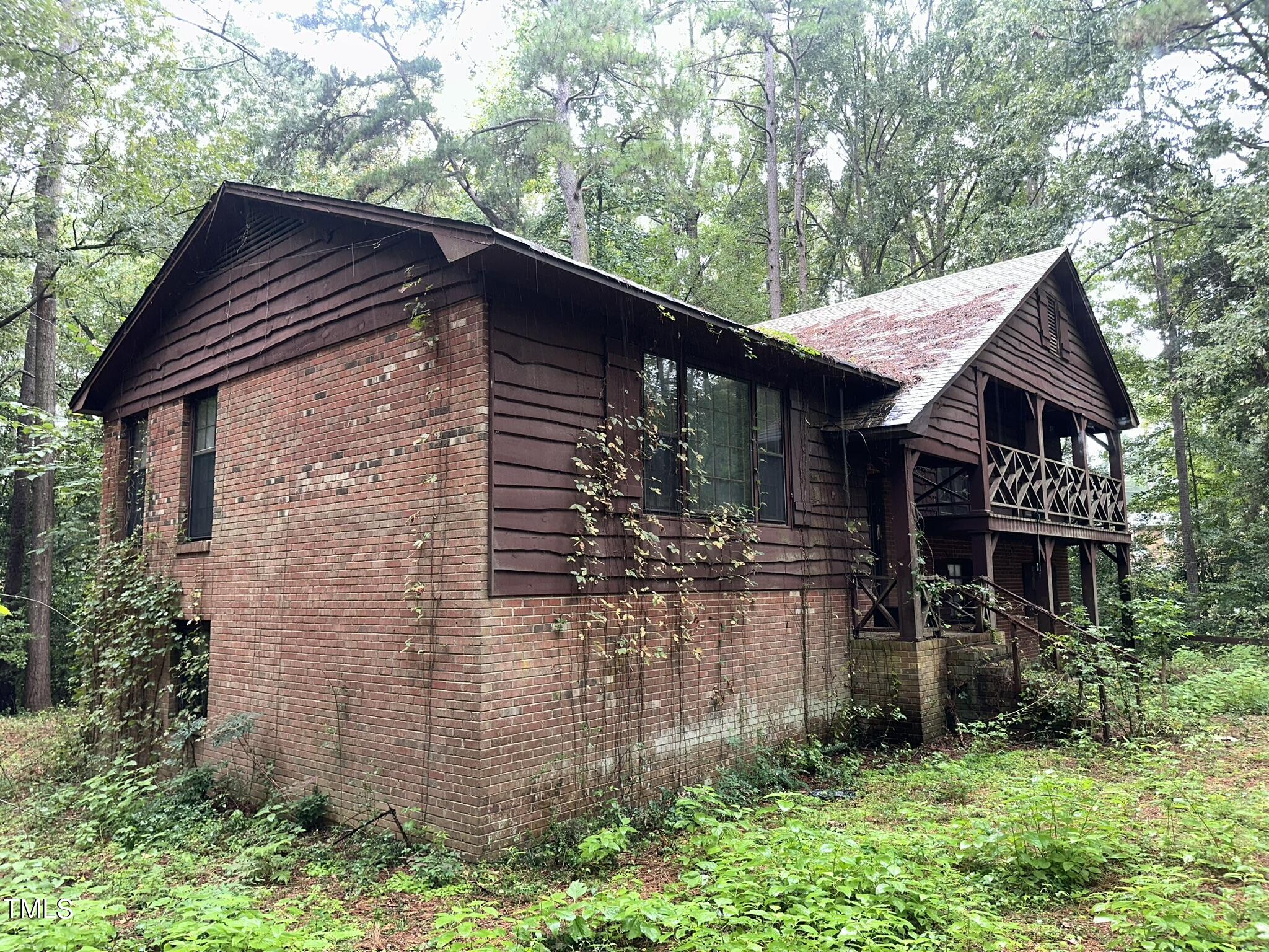 main property photo 52
