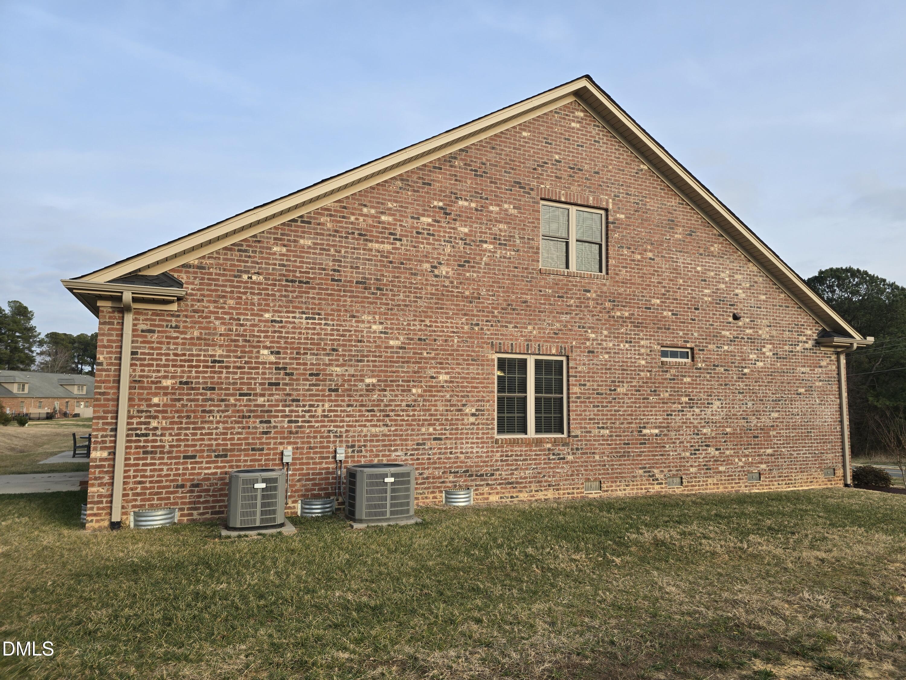 main property photo 78