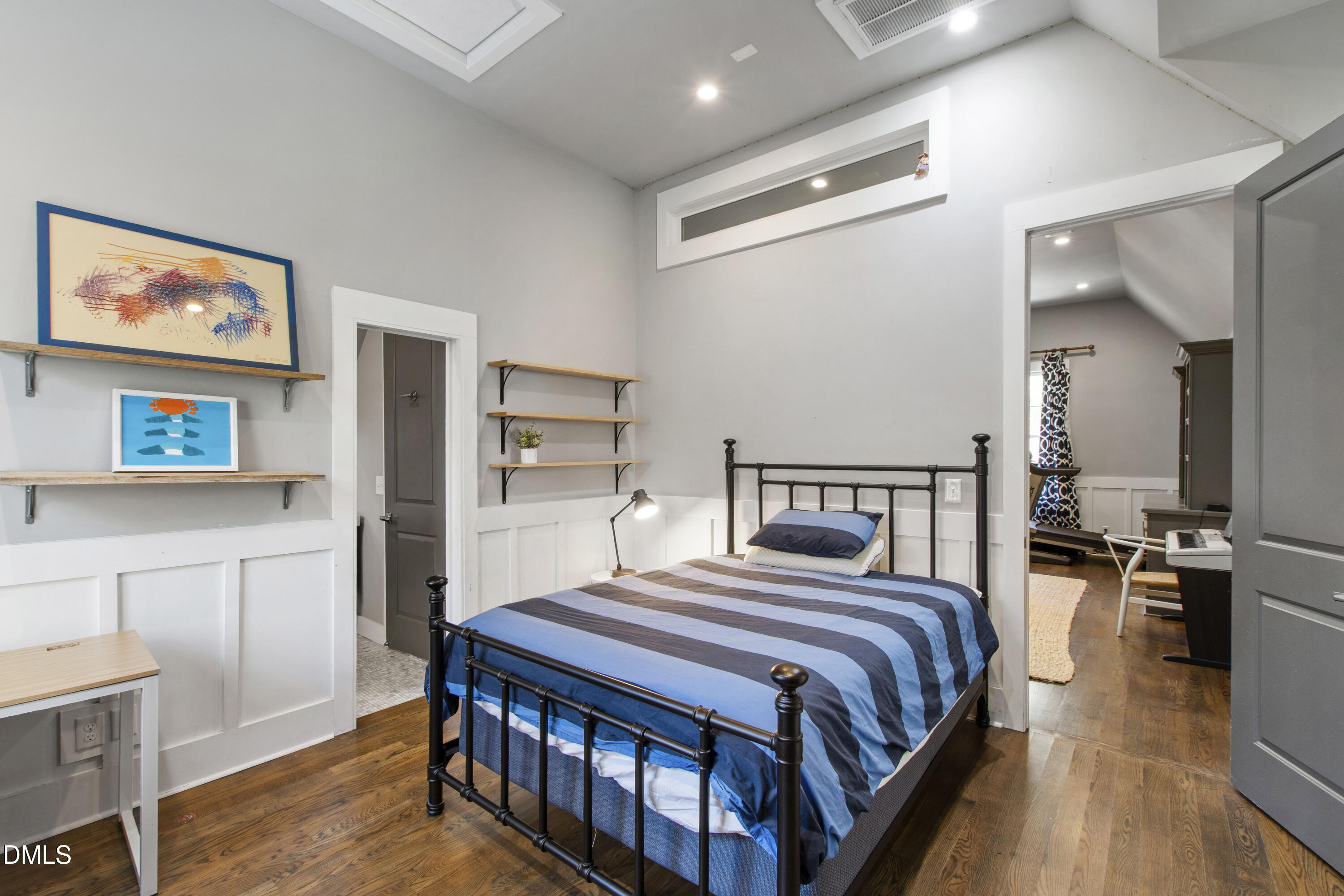 property viewer photo 38