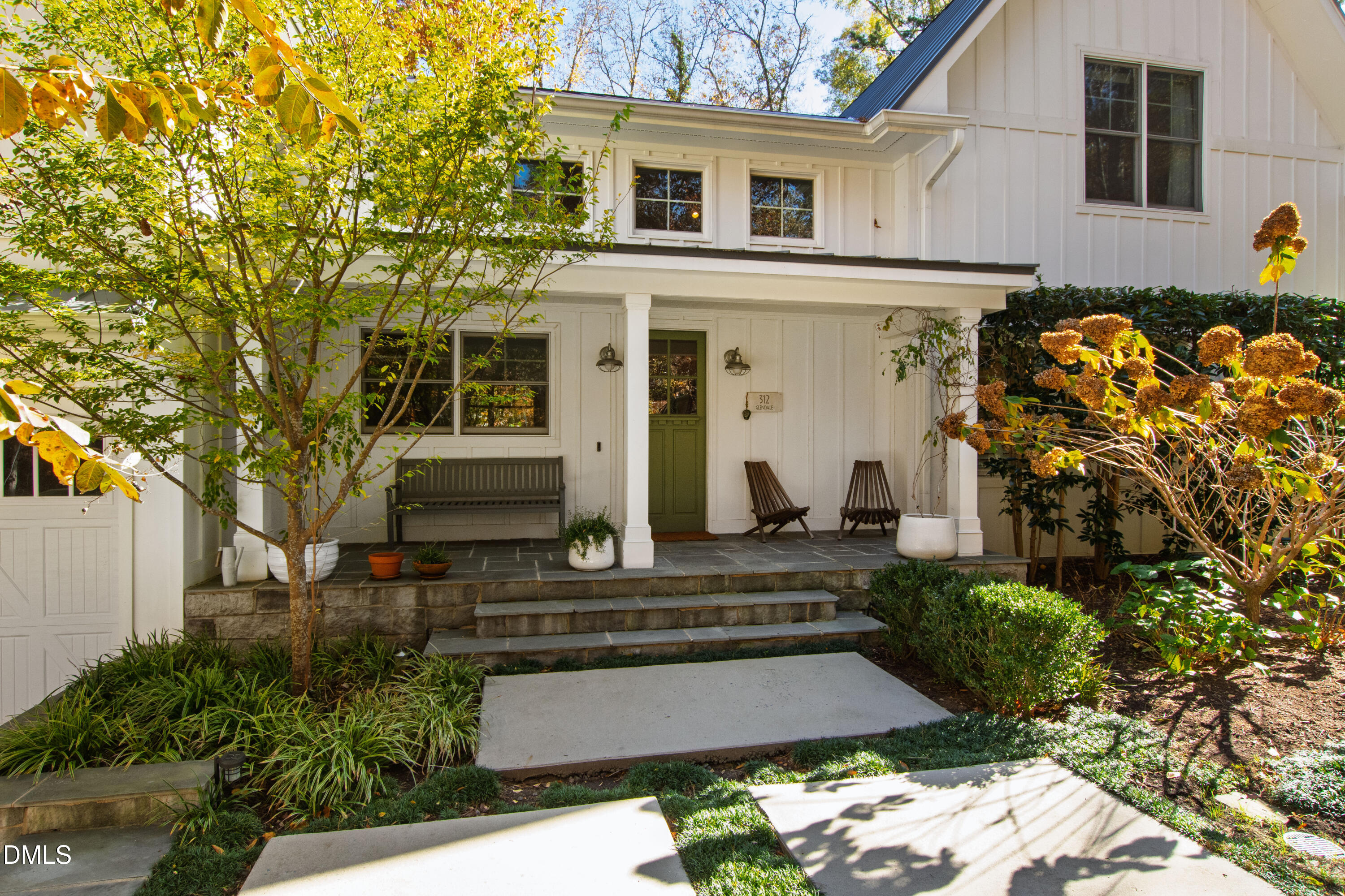 property viewer photo 4
