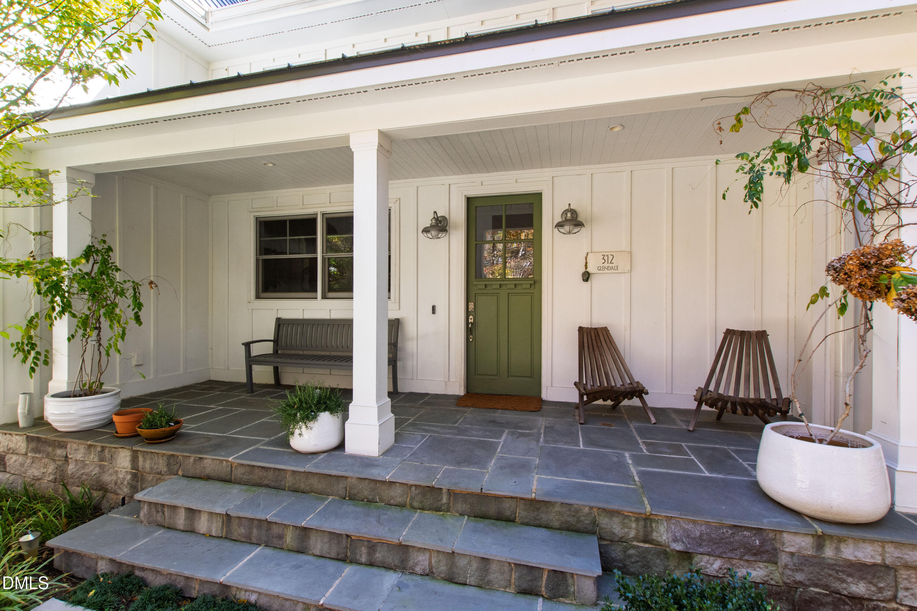 property viewer photo 5