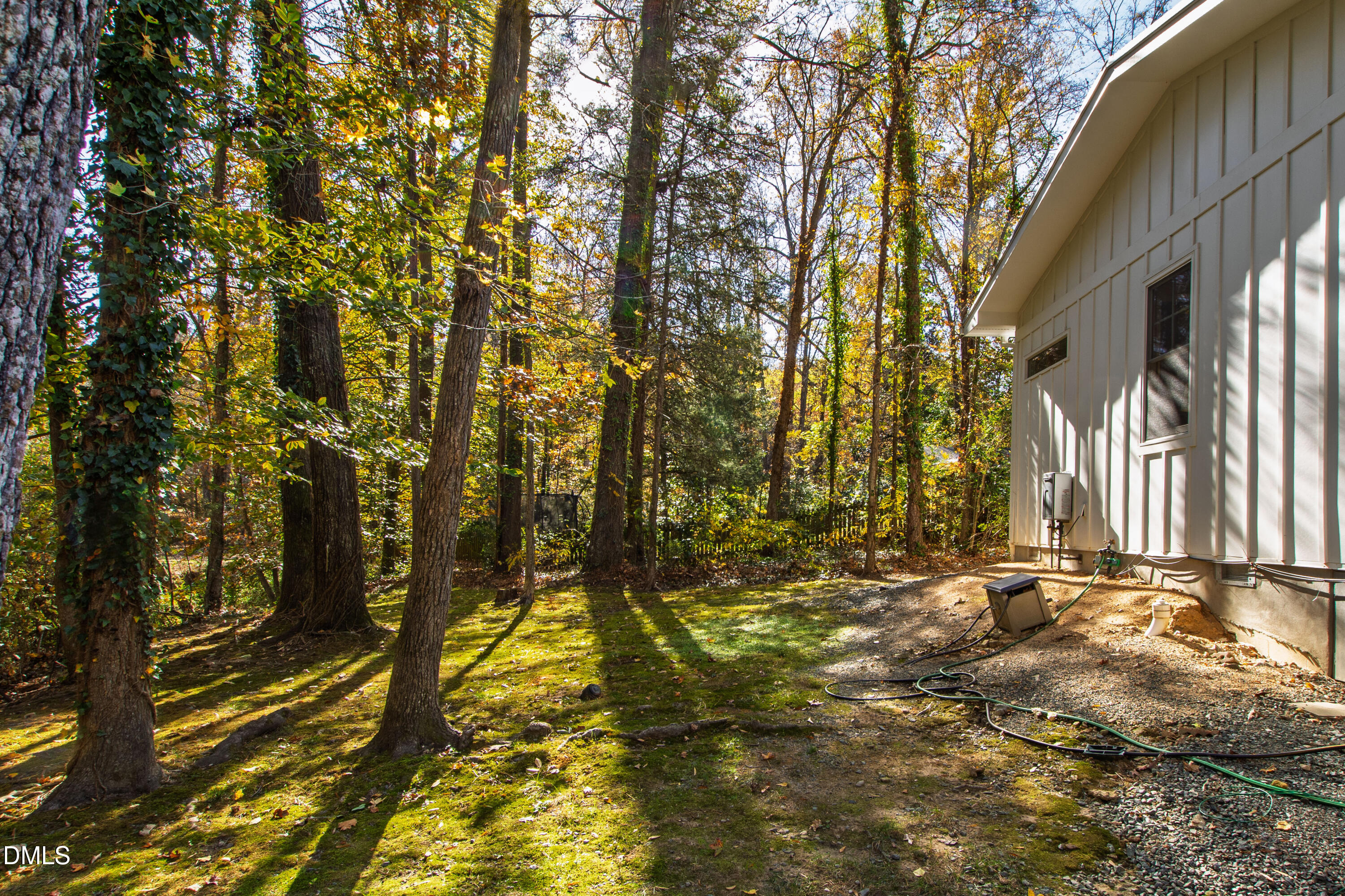 property viewer photo 50