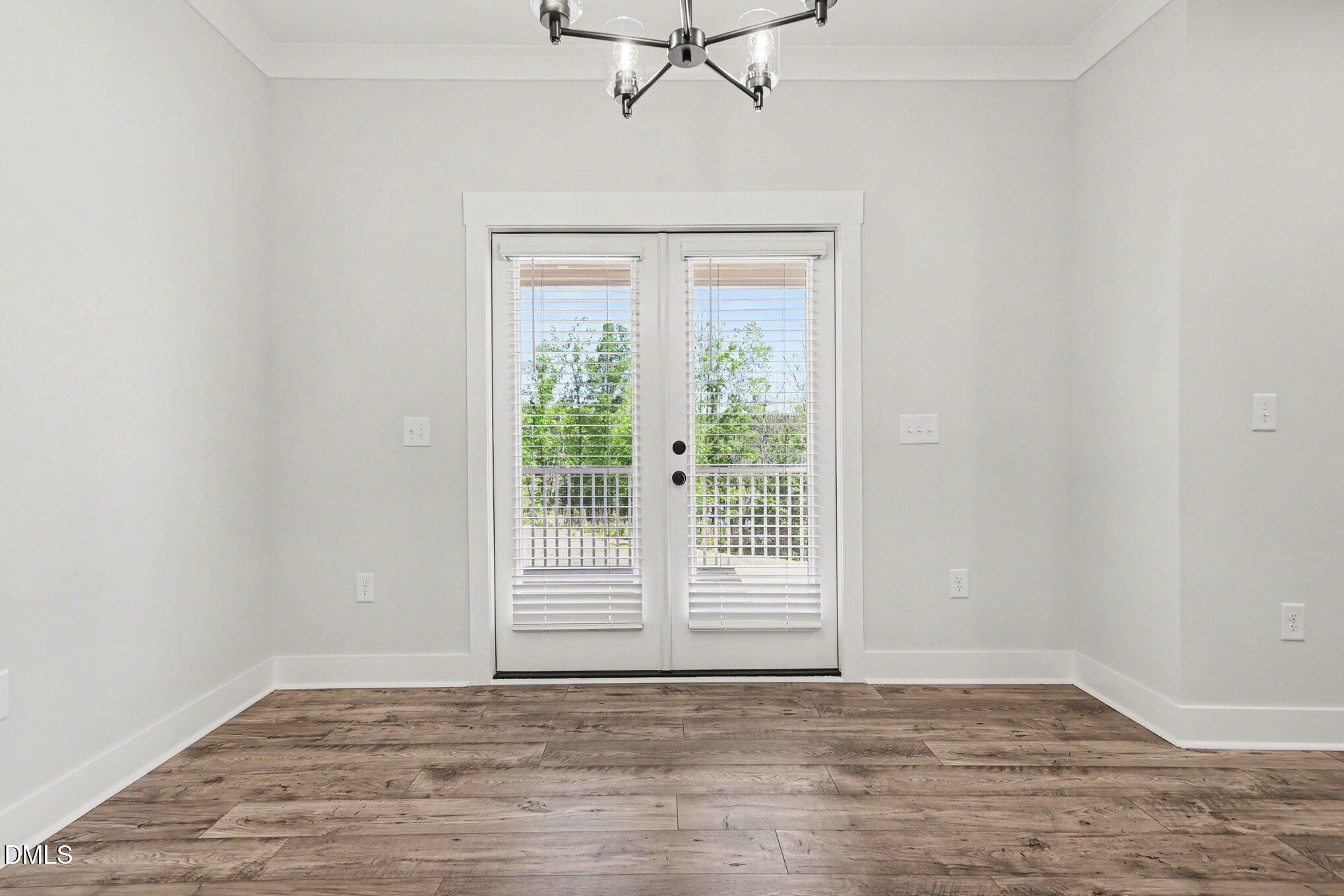 property viewer photo 10