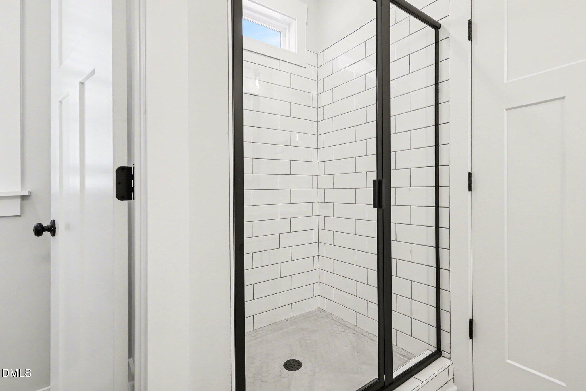 property viewer photo 14