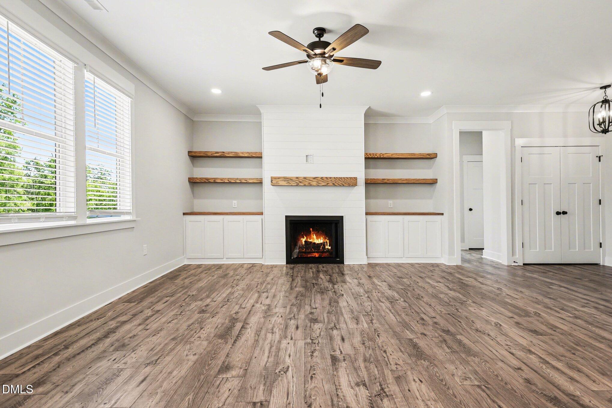 property viewer photo 4