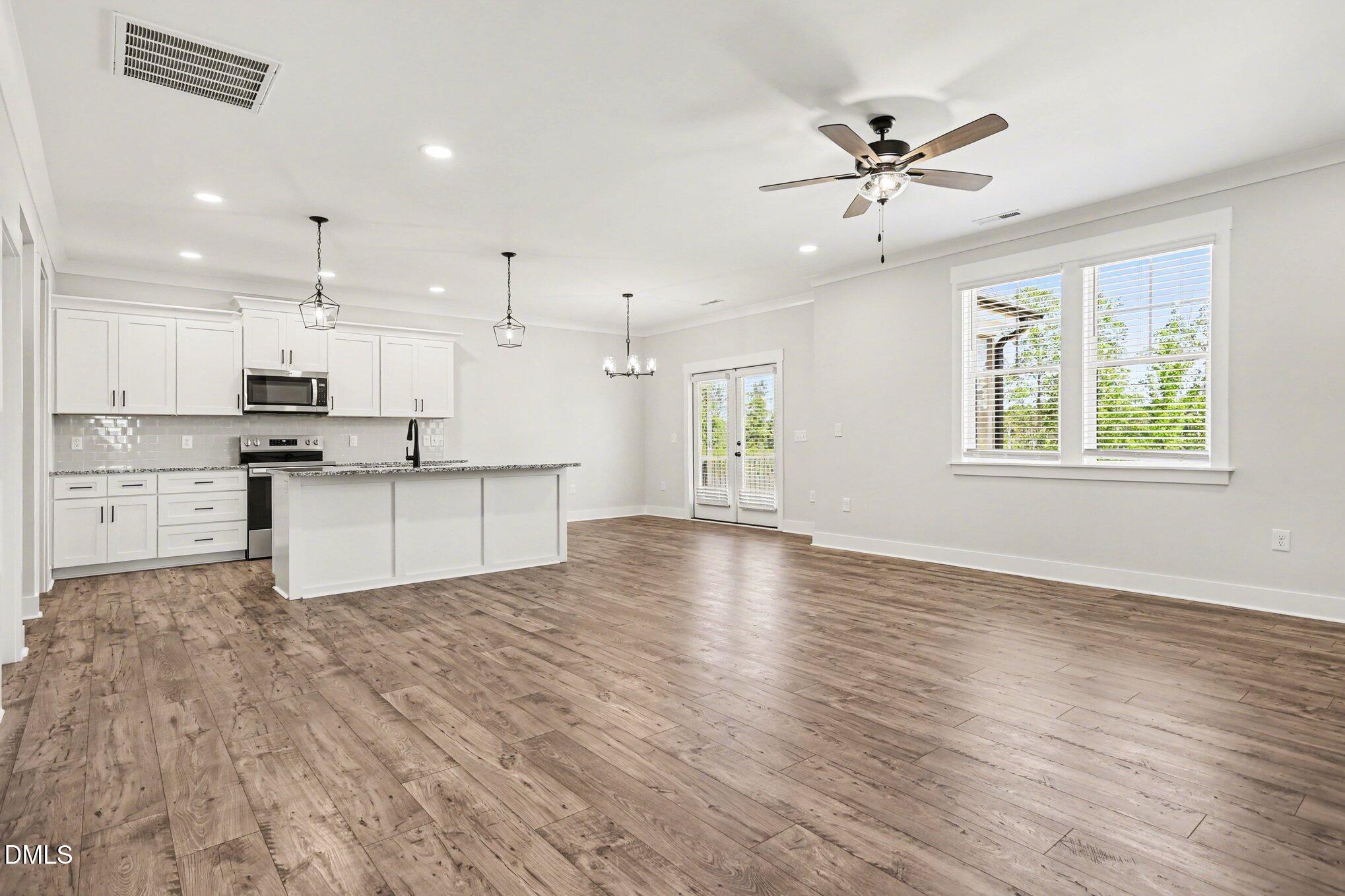 property viewer photo 5