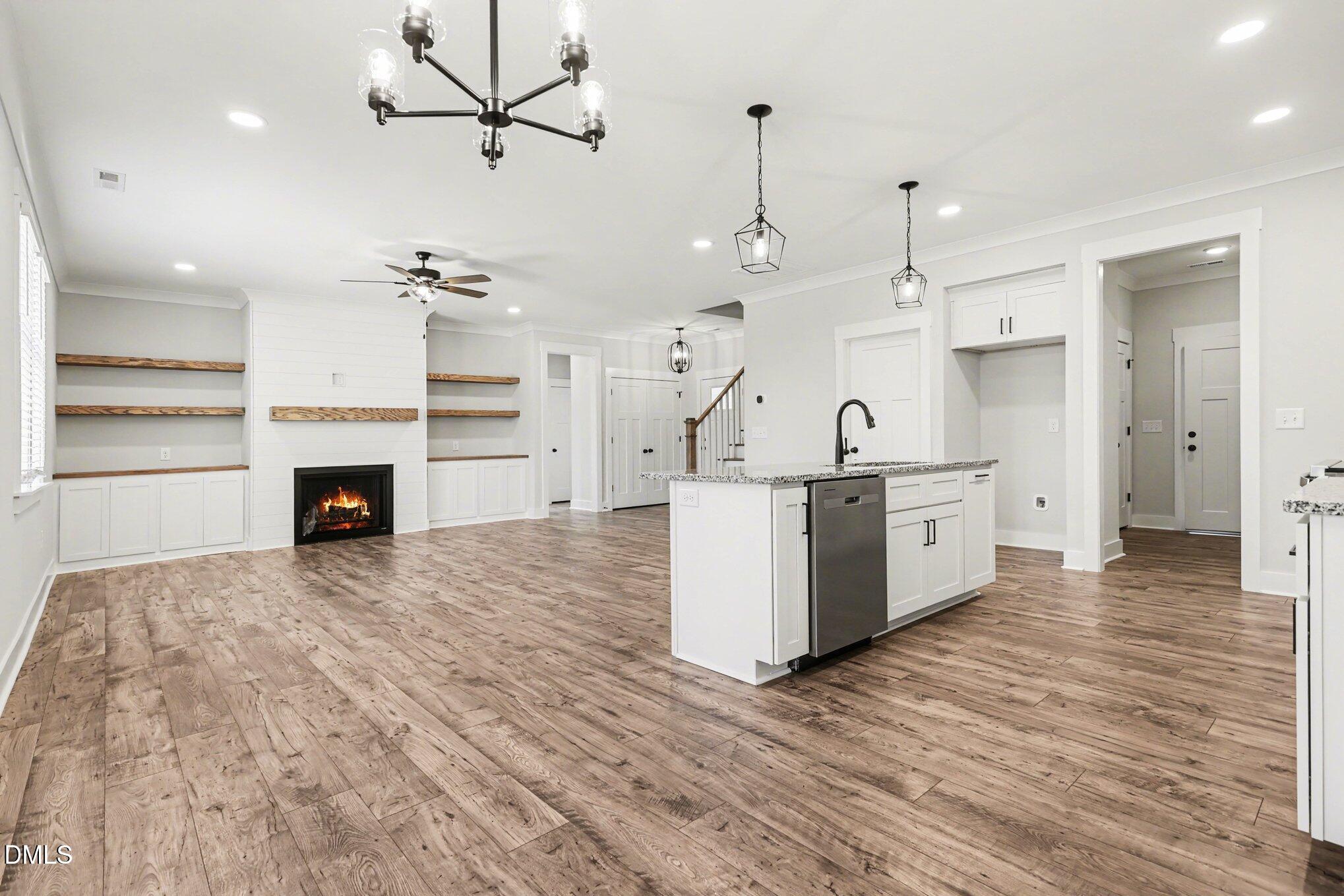 property viewer photo 9