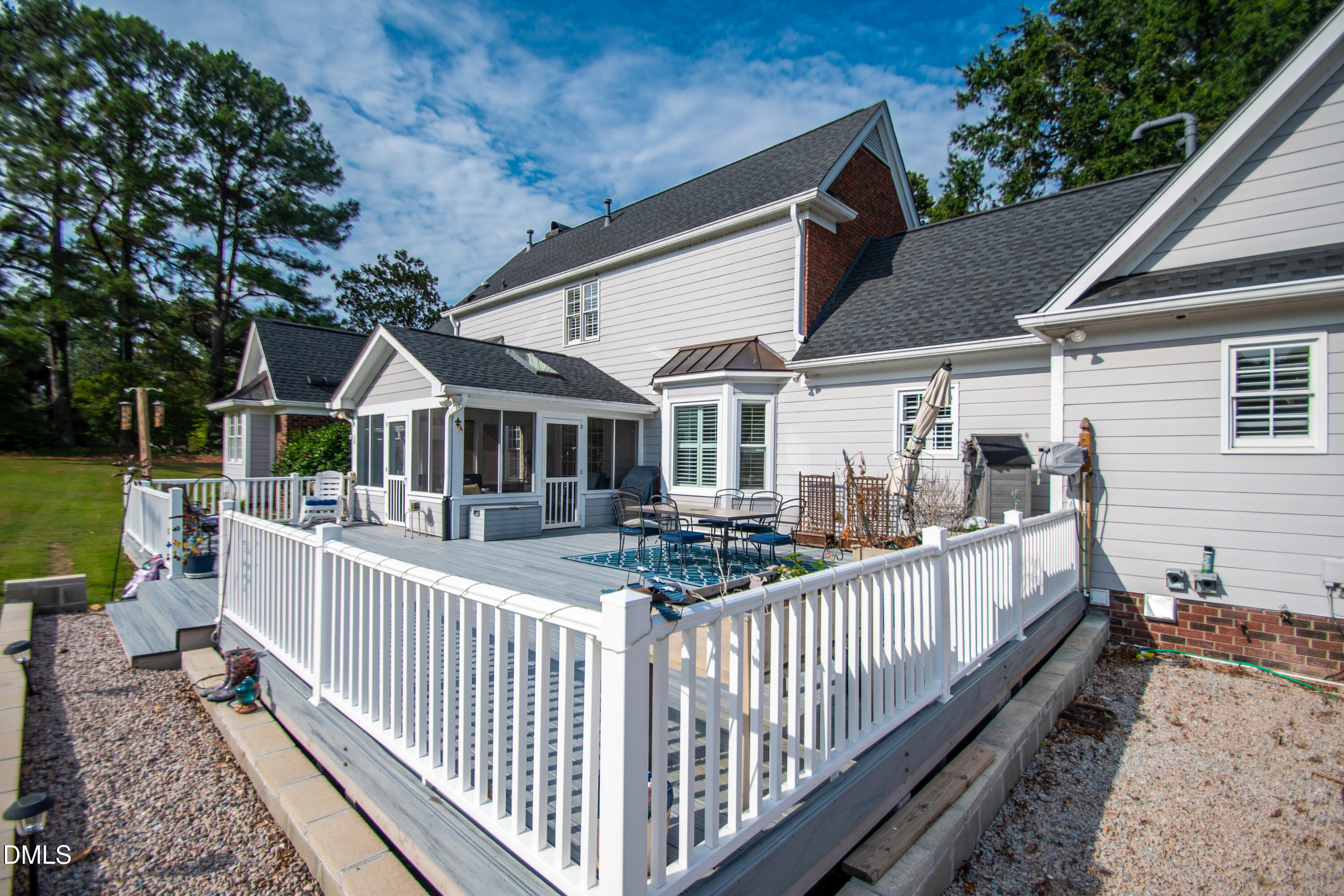 main property photo 42