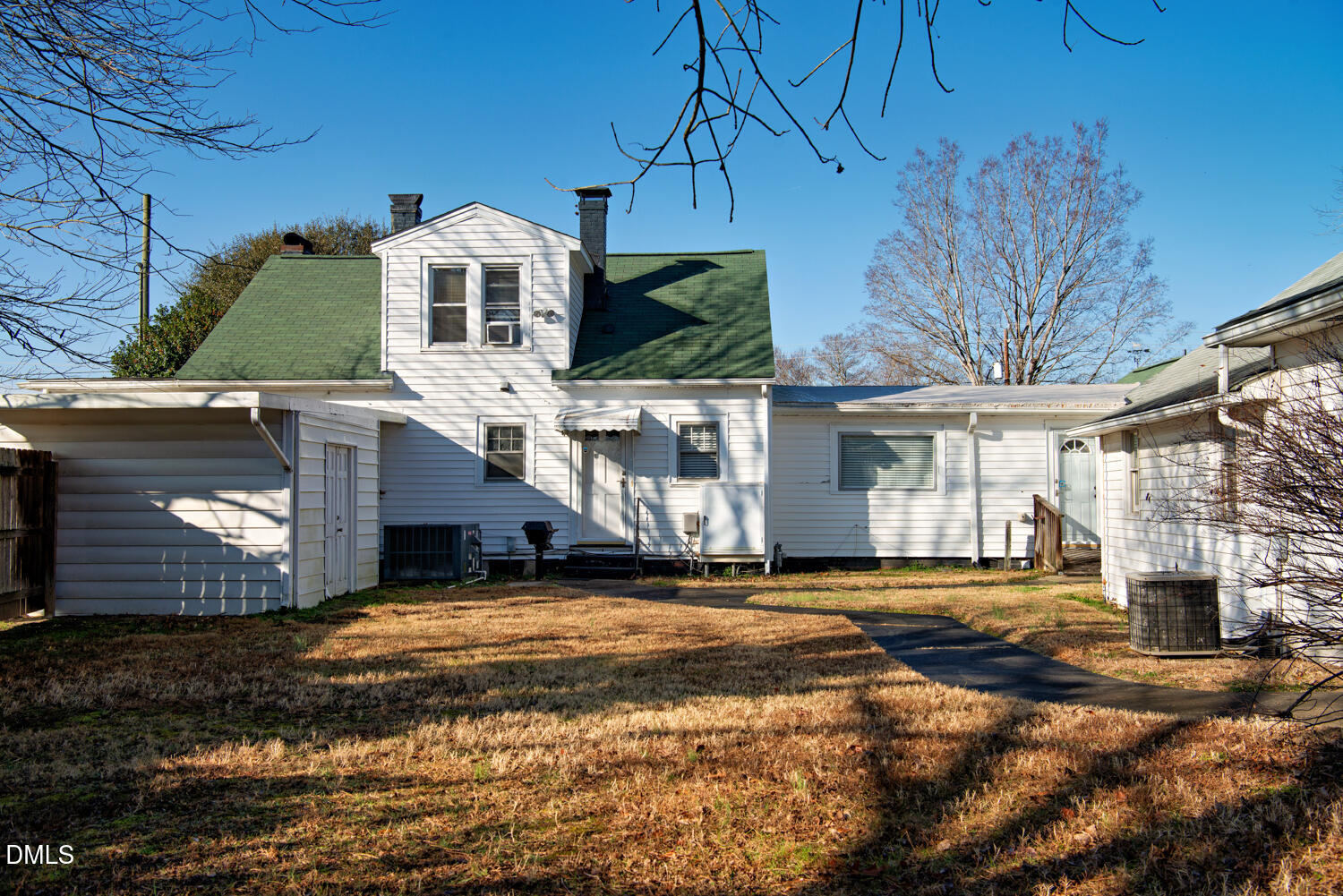 main property photo 7