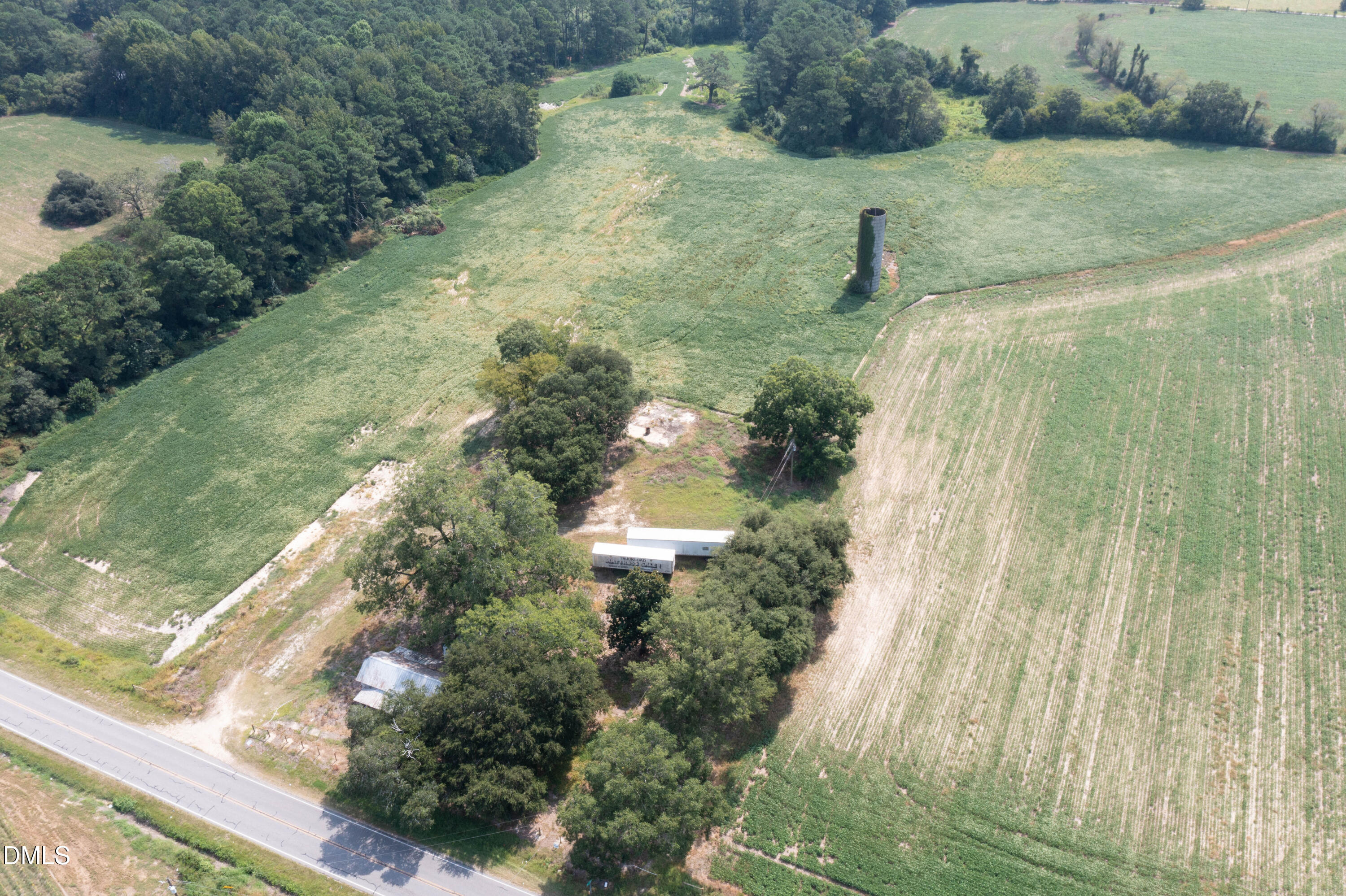 main property photo 15