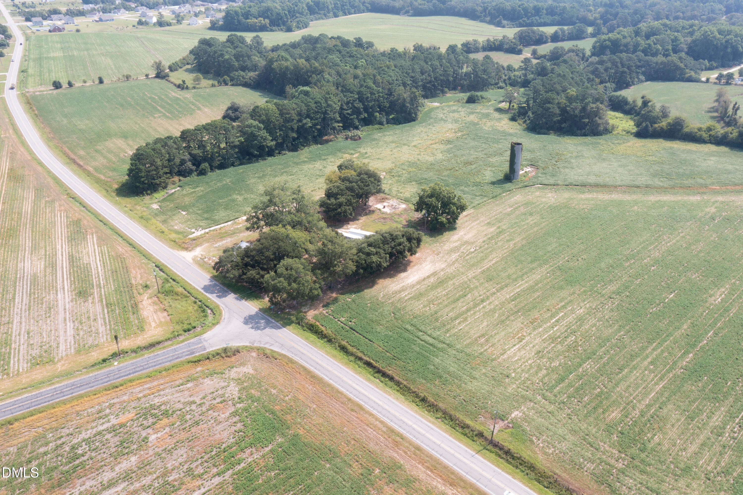 main property photo 21
