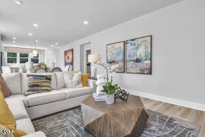 property viewer photo 11