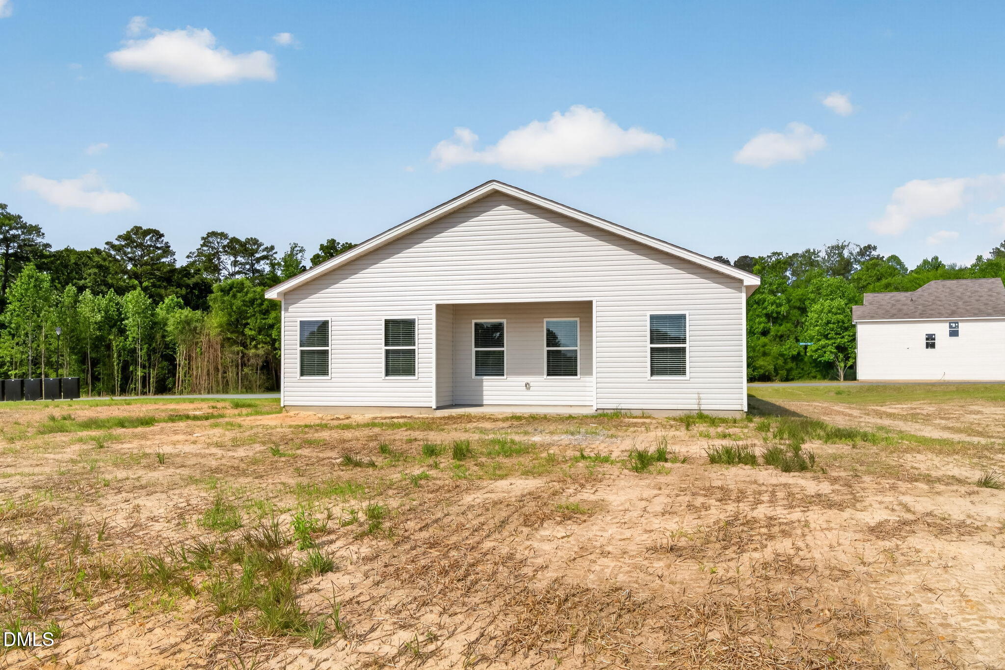 main property photo 34