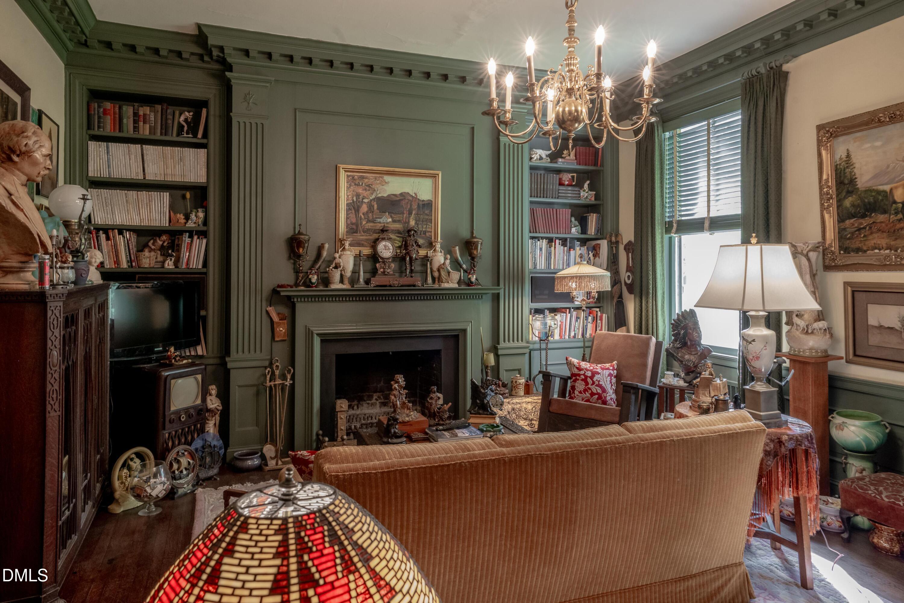 main property photo 19