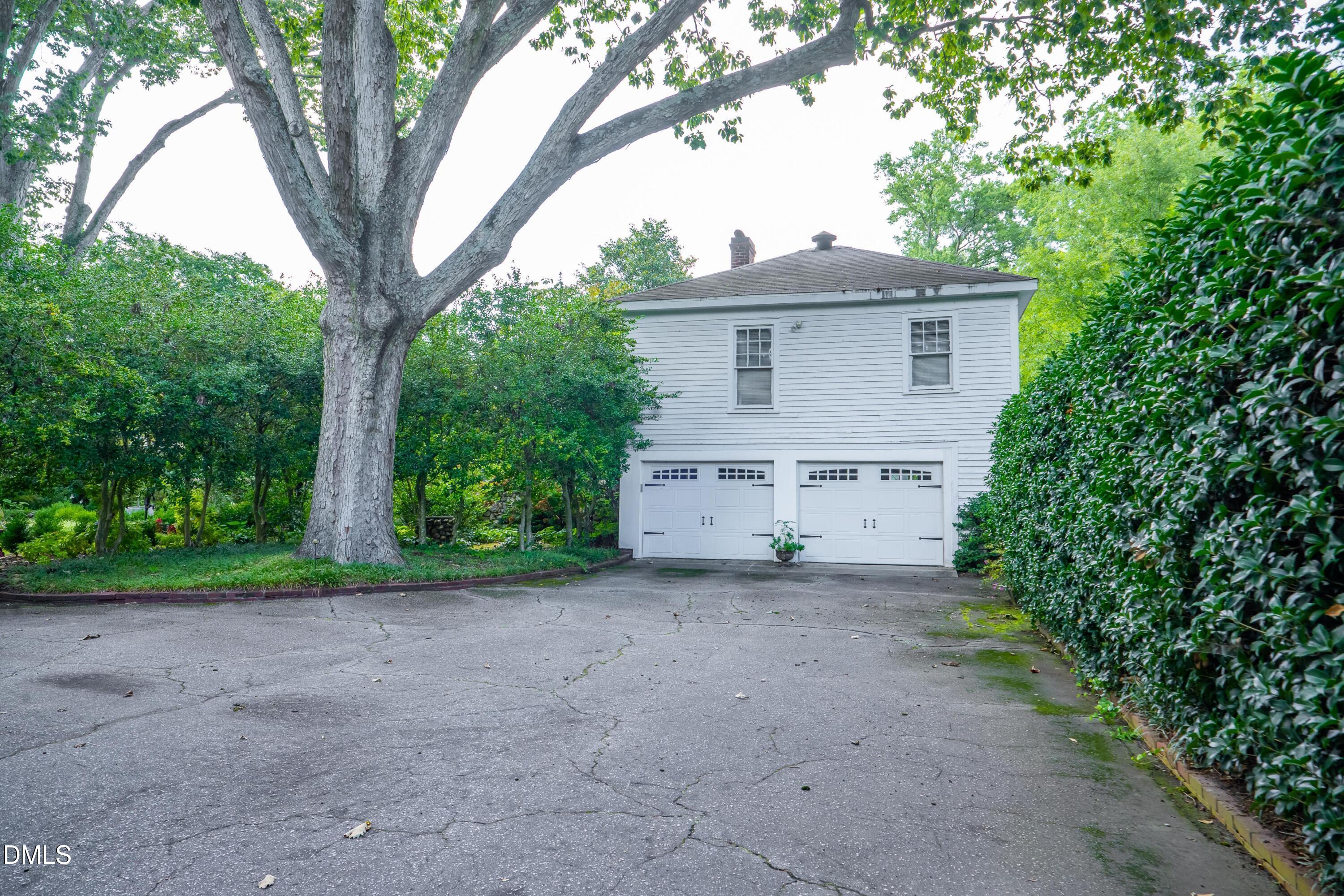 main property photo 79