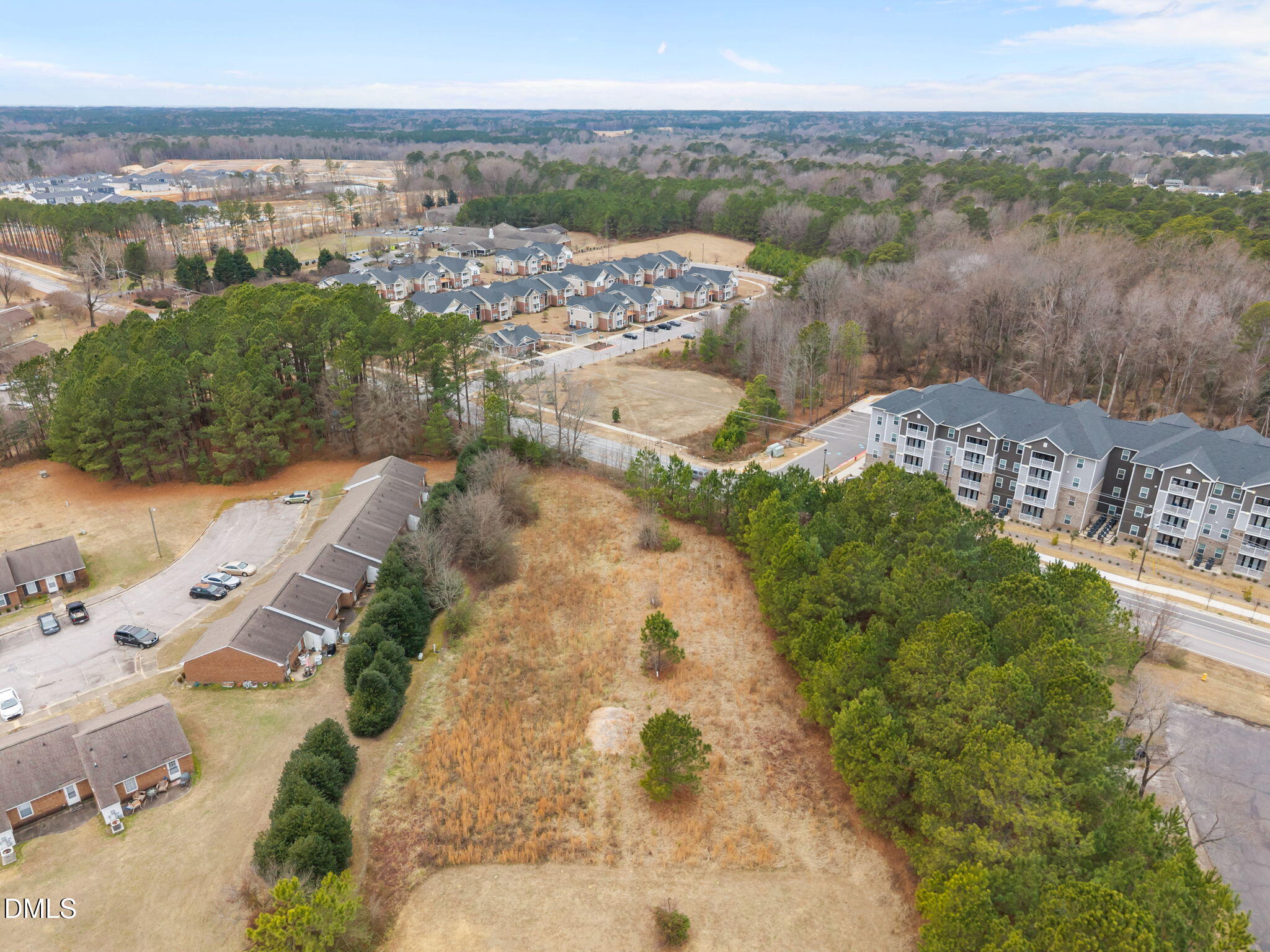 main property photo 5