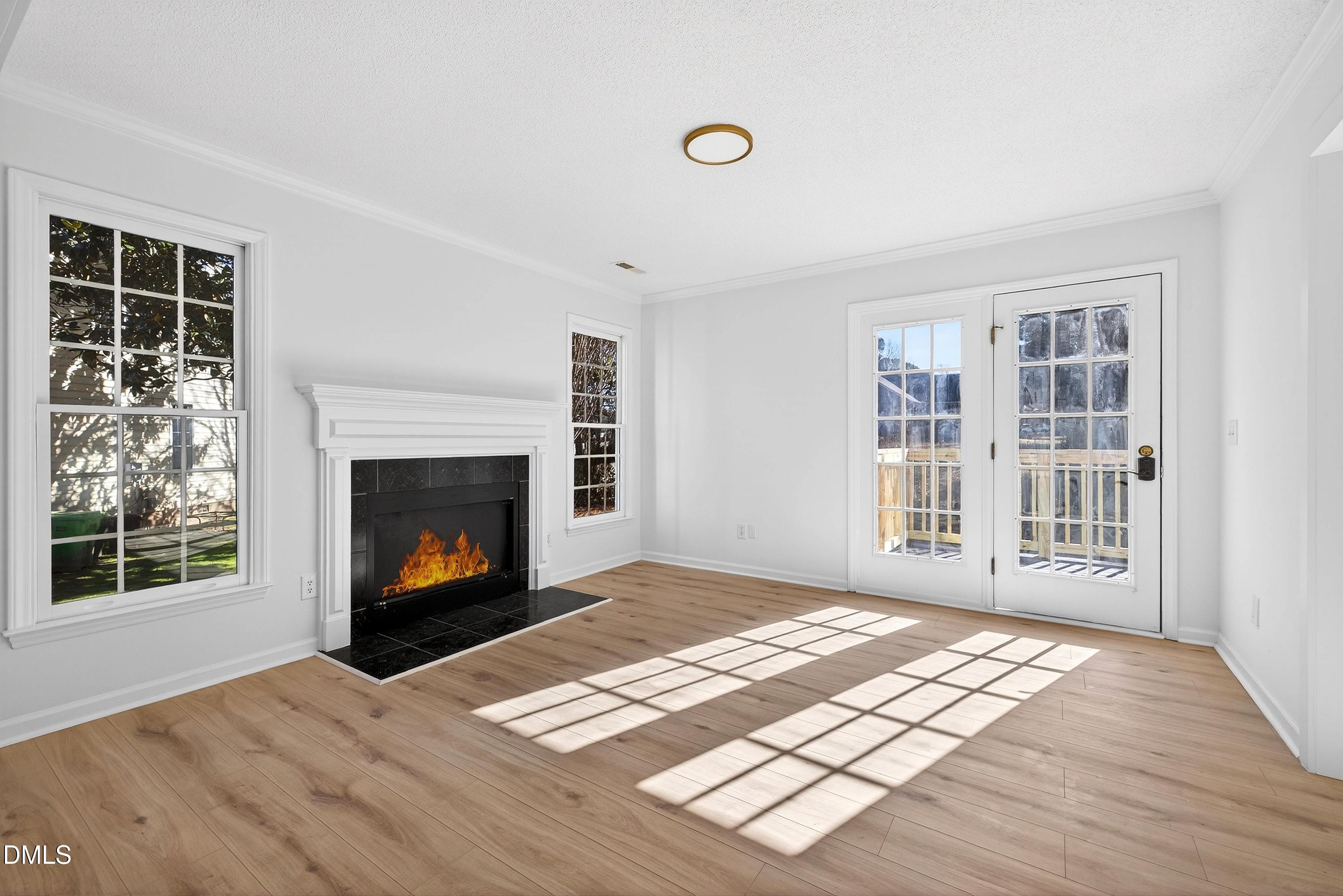 property viewer photo 10