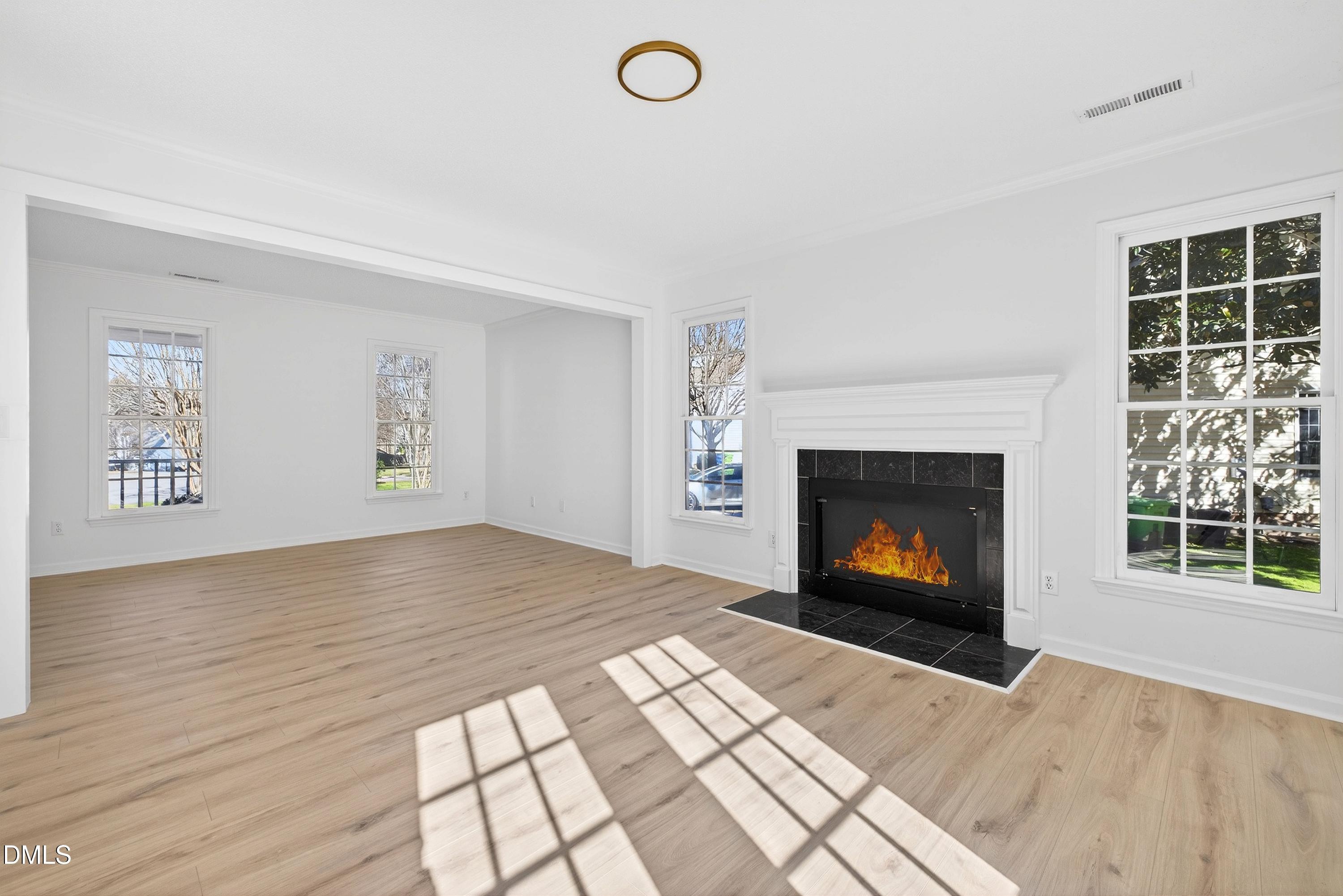 property viewer photo 11