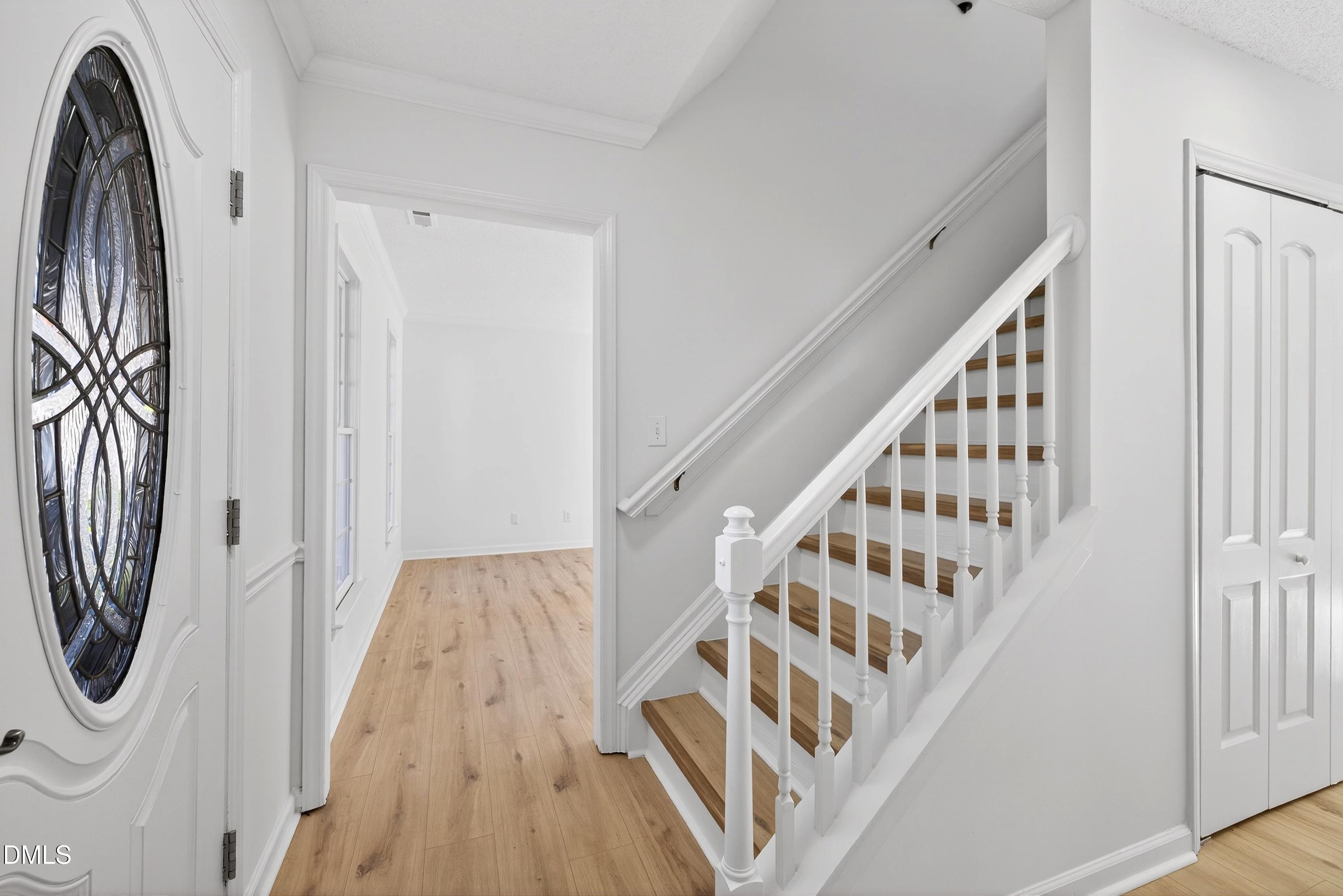 property viewer photo 26