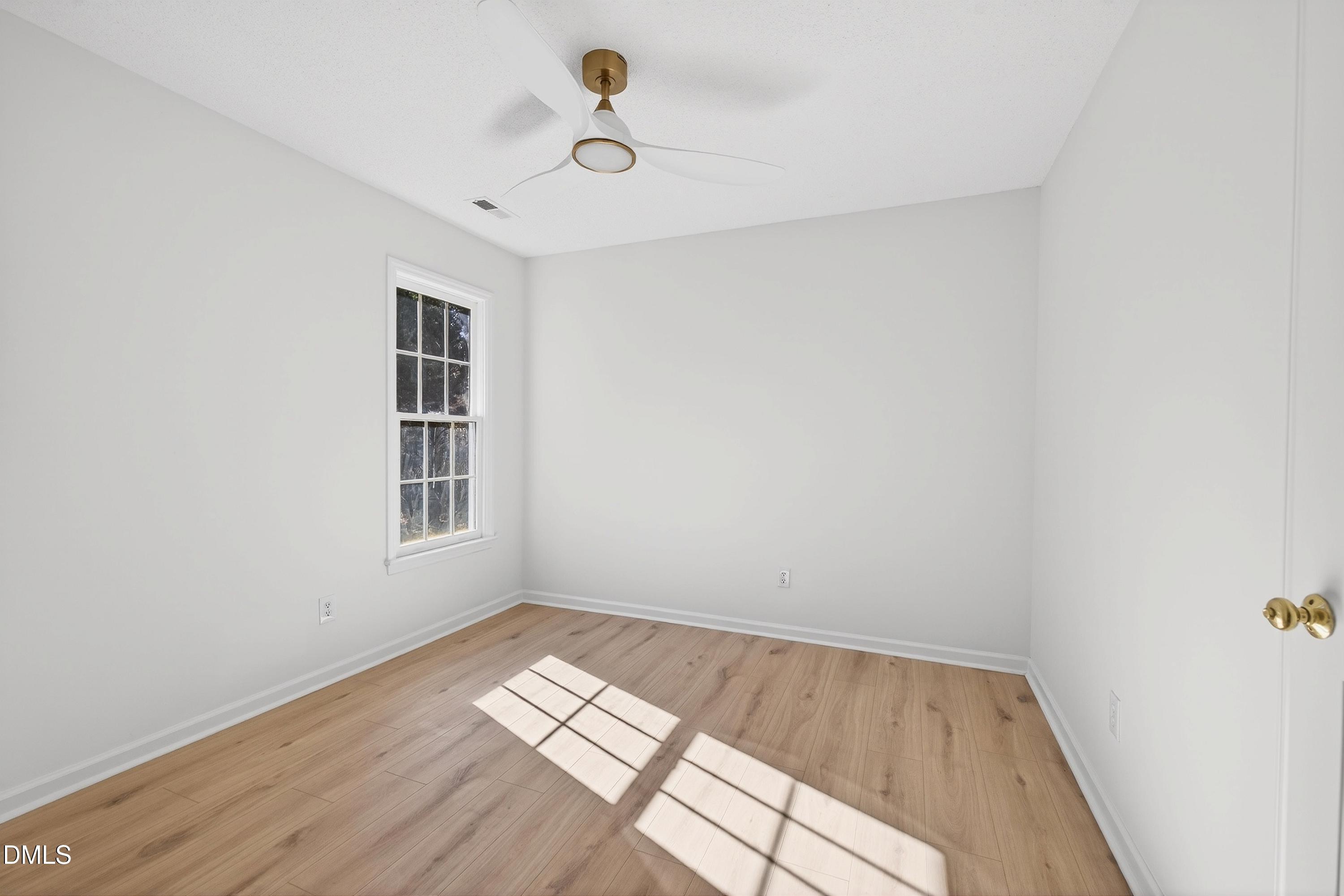 property viewer photo 39