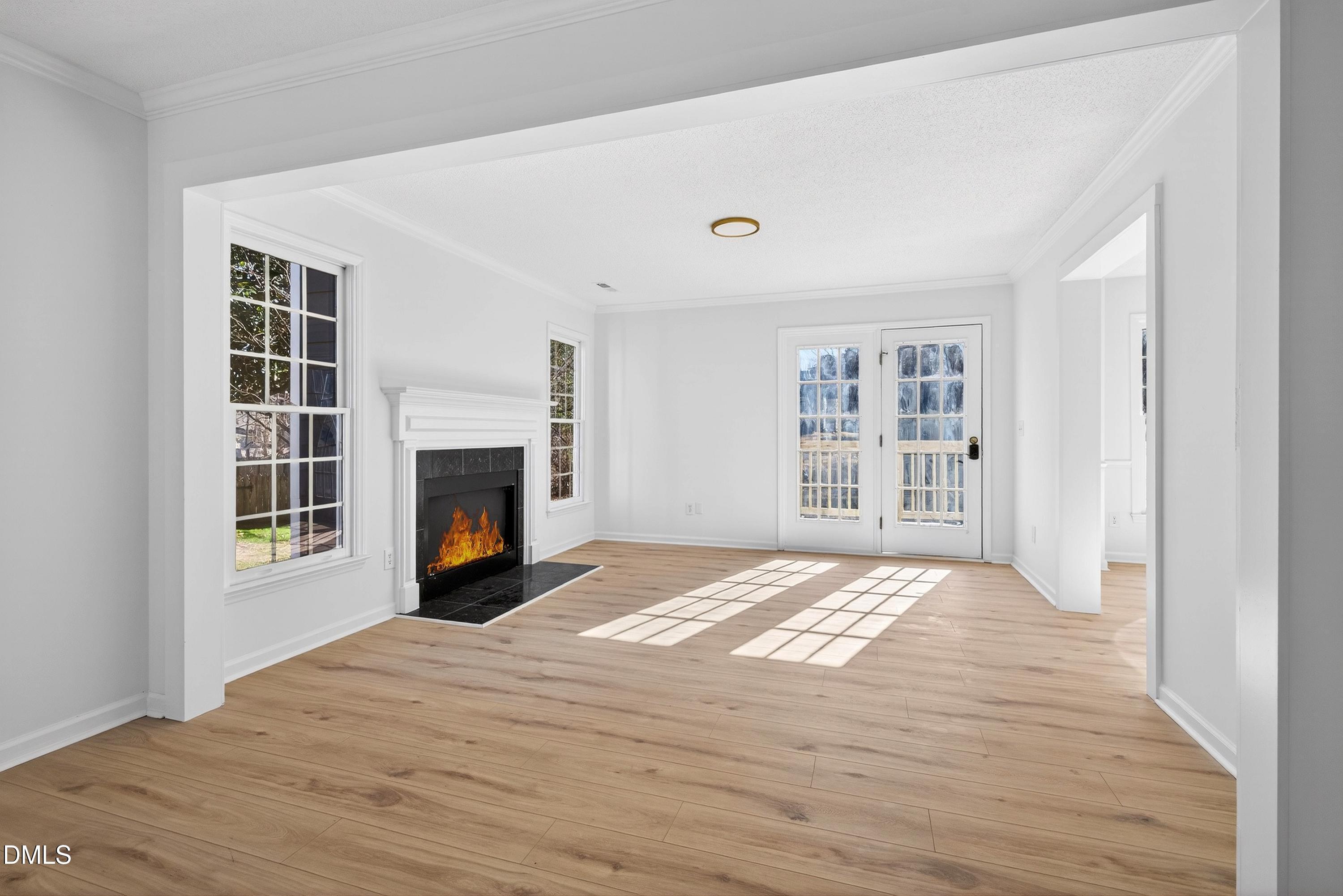 property viewer photo 6