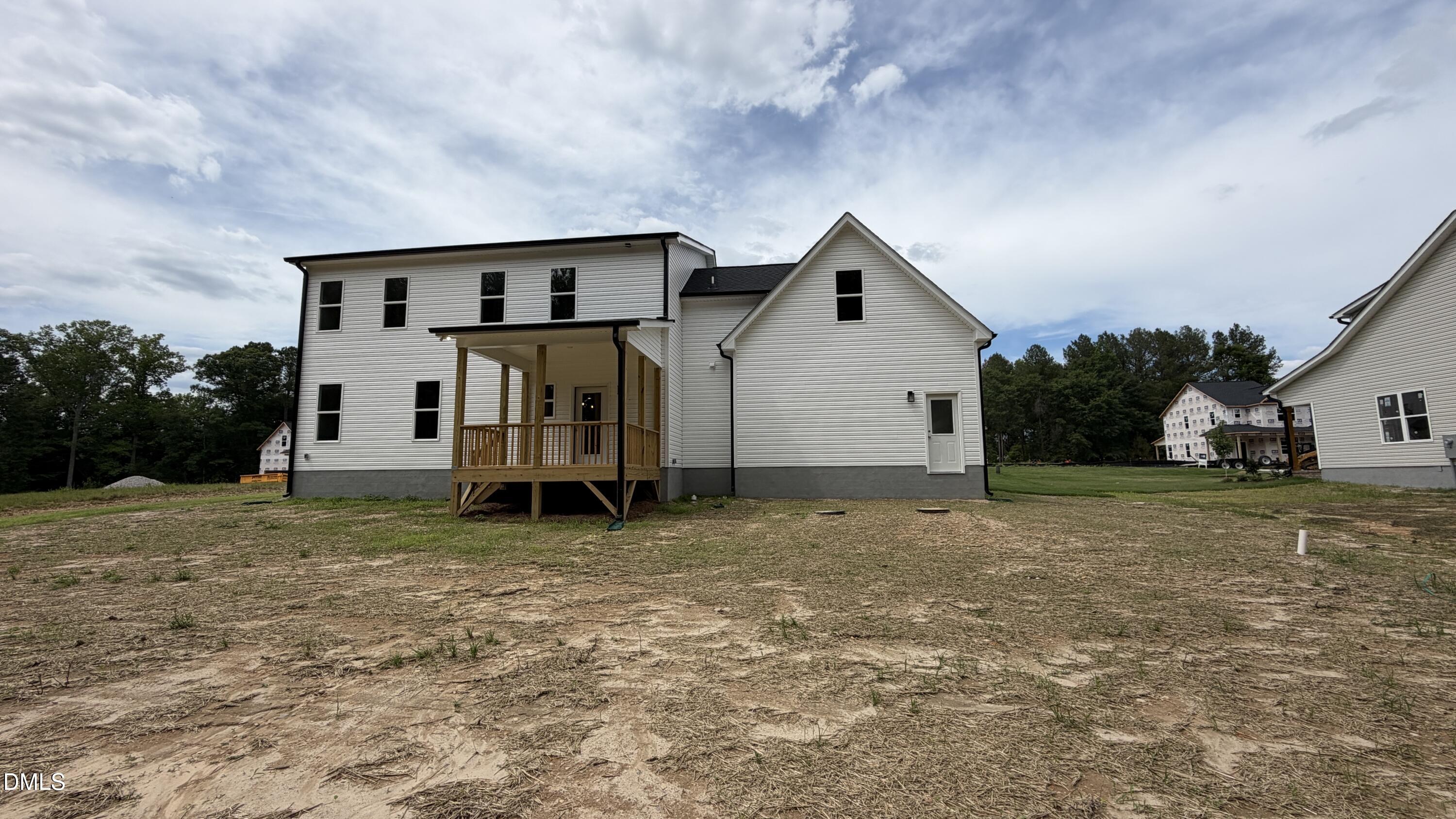 main property photo 20