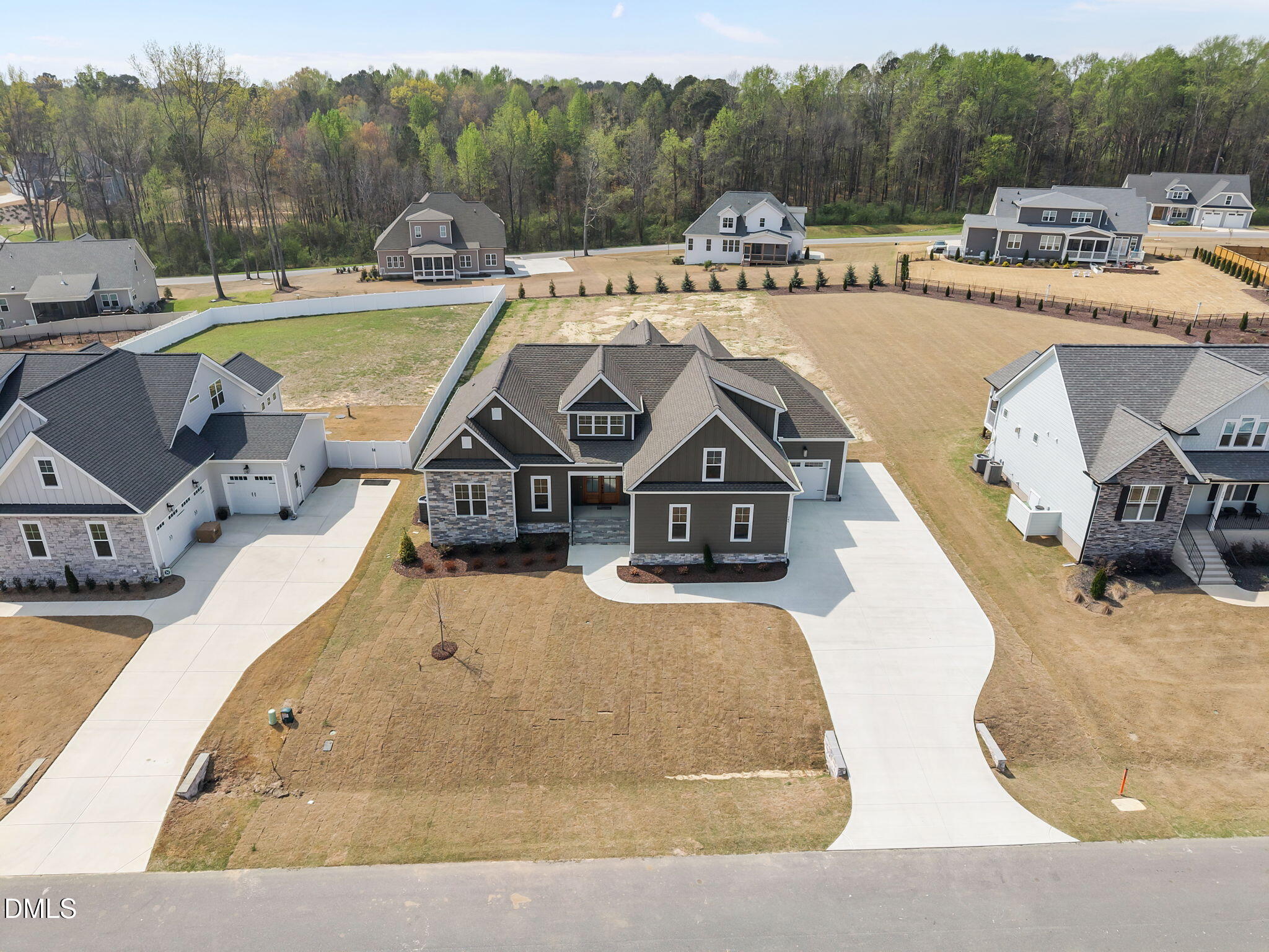 main property photo 59