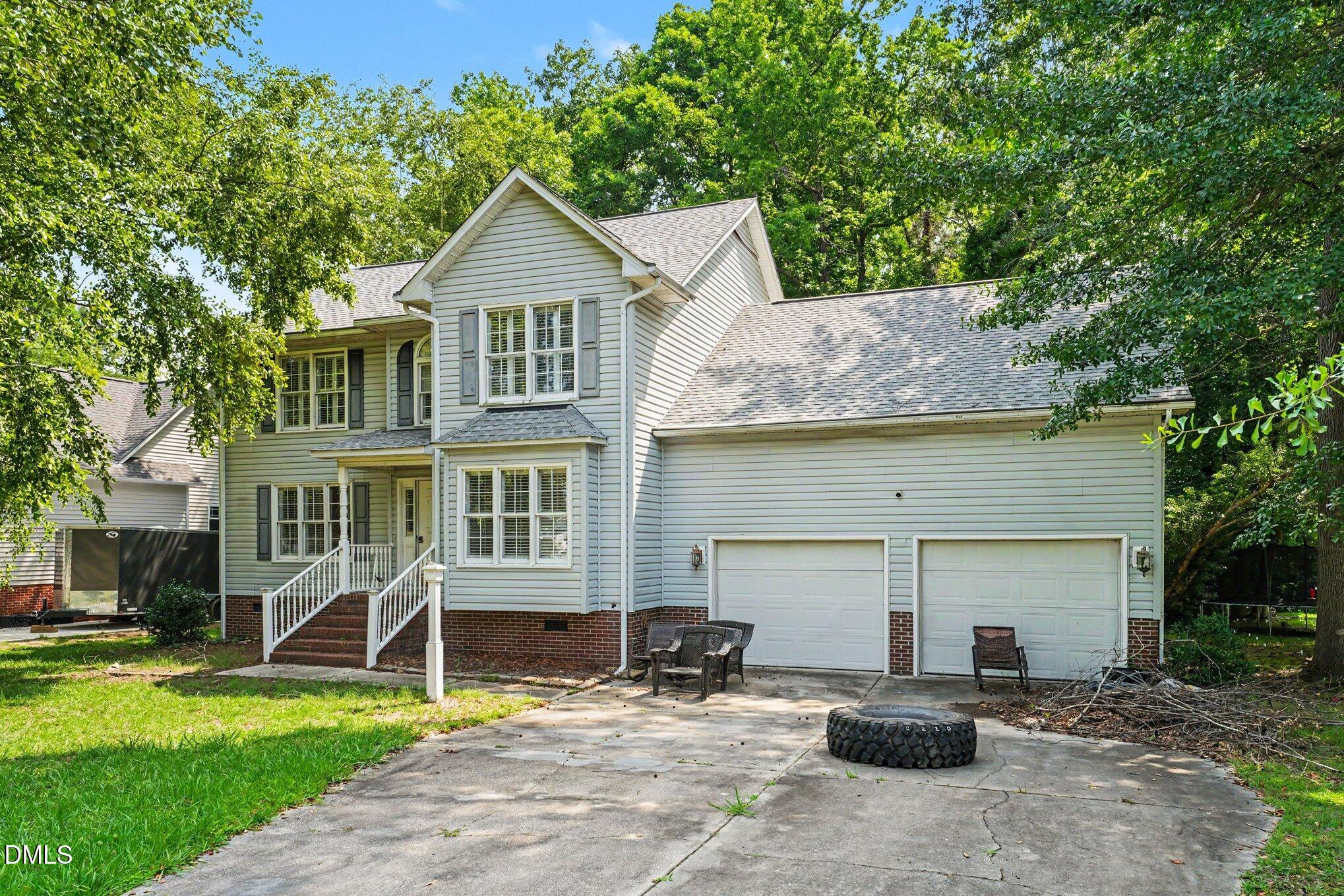 main property photo 2