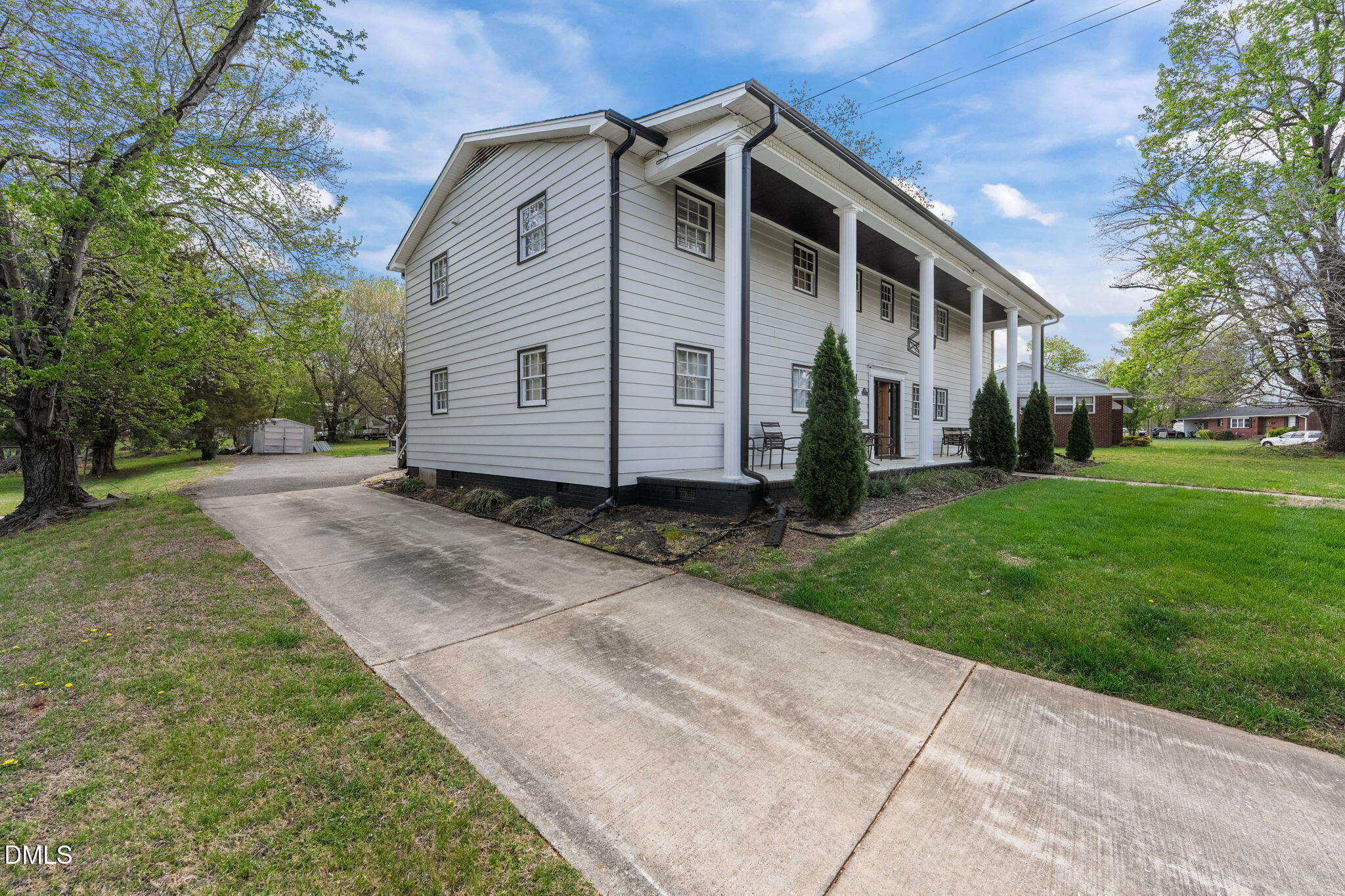 main property photo 43