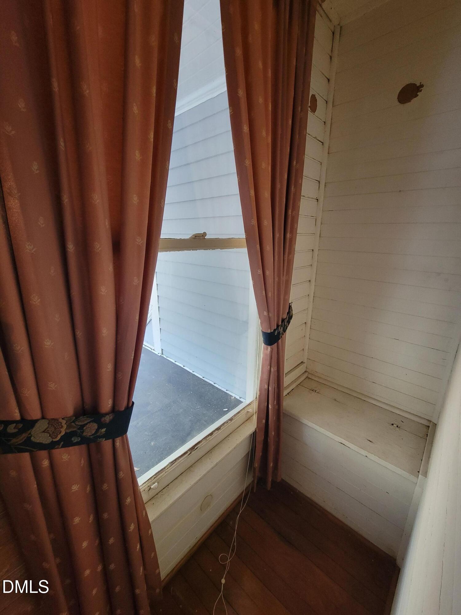 main property photo 60