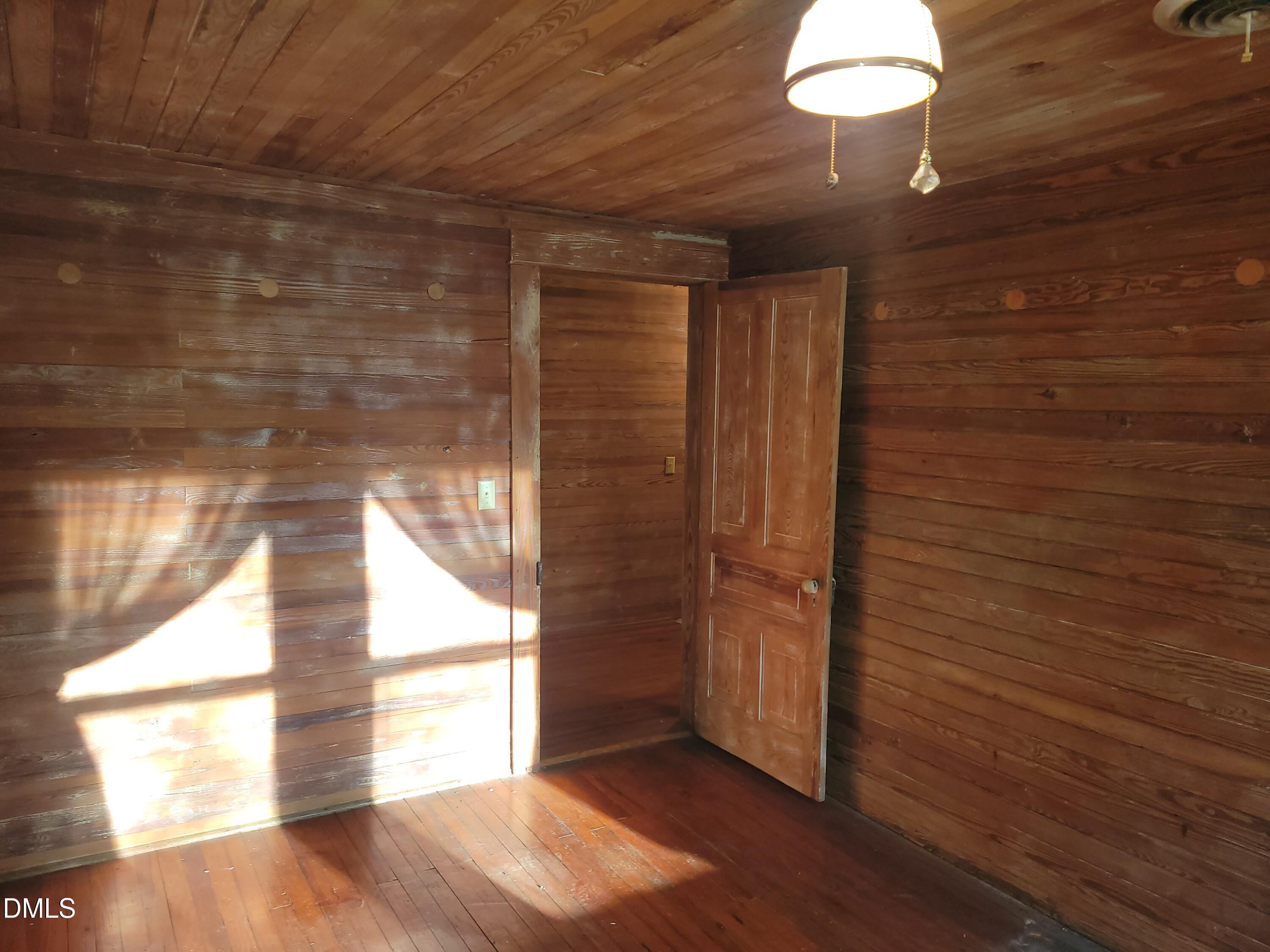 main property photo 63