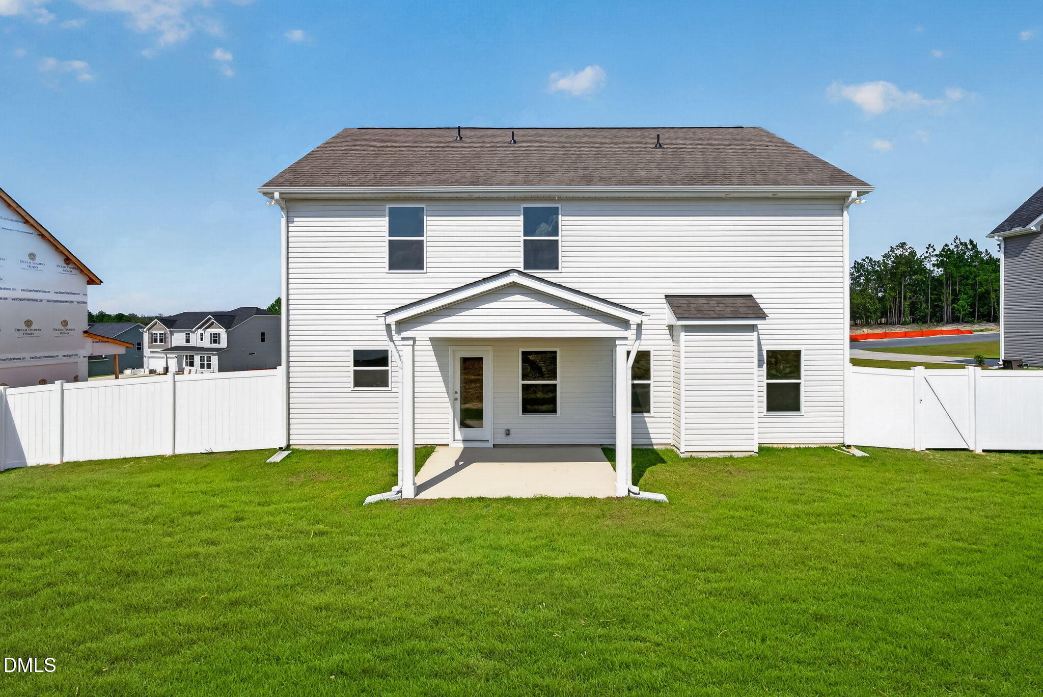 main property photo 26